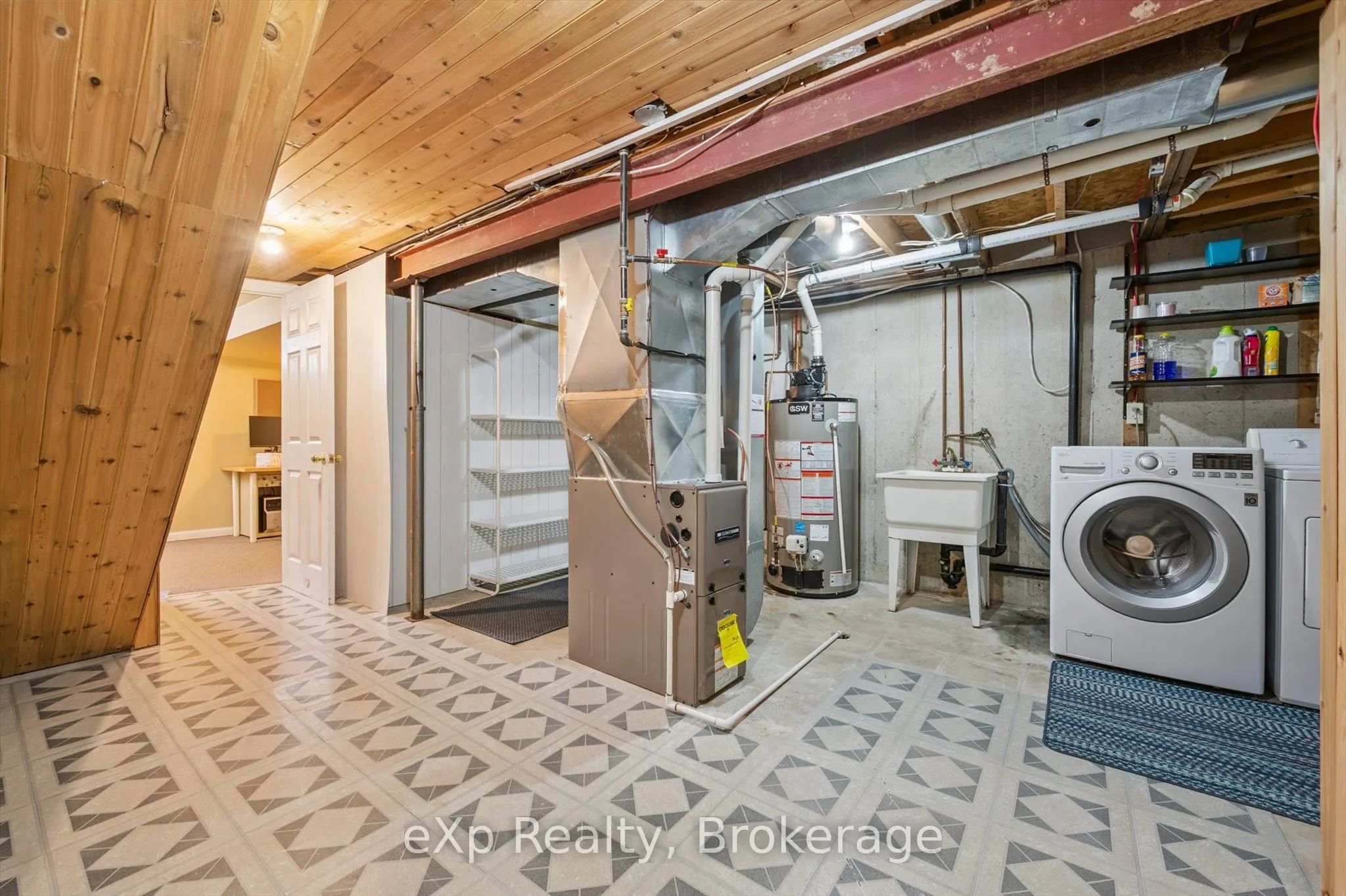 40 Silvercreek Parkway N, #44