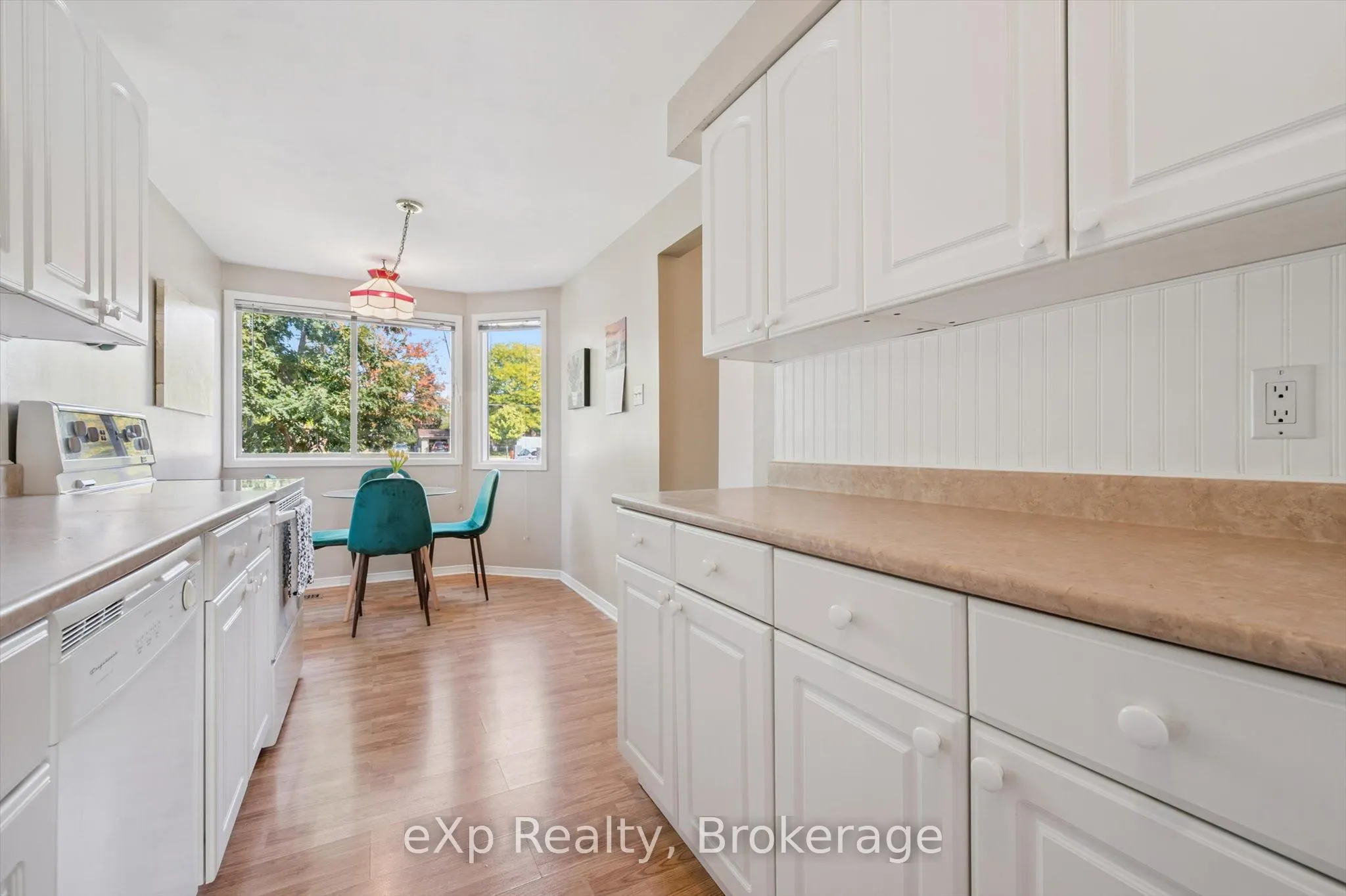 40 Silvercreek Parkway N, #44