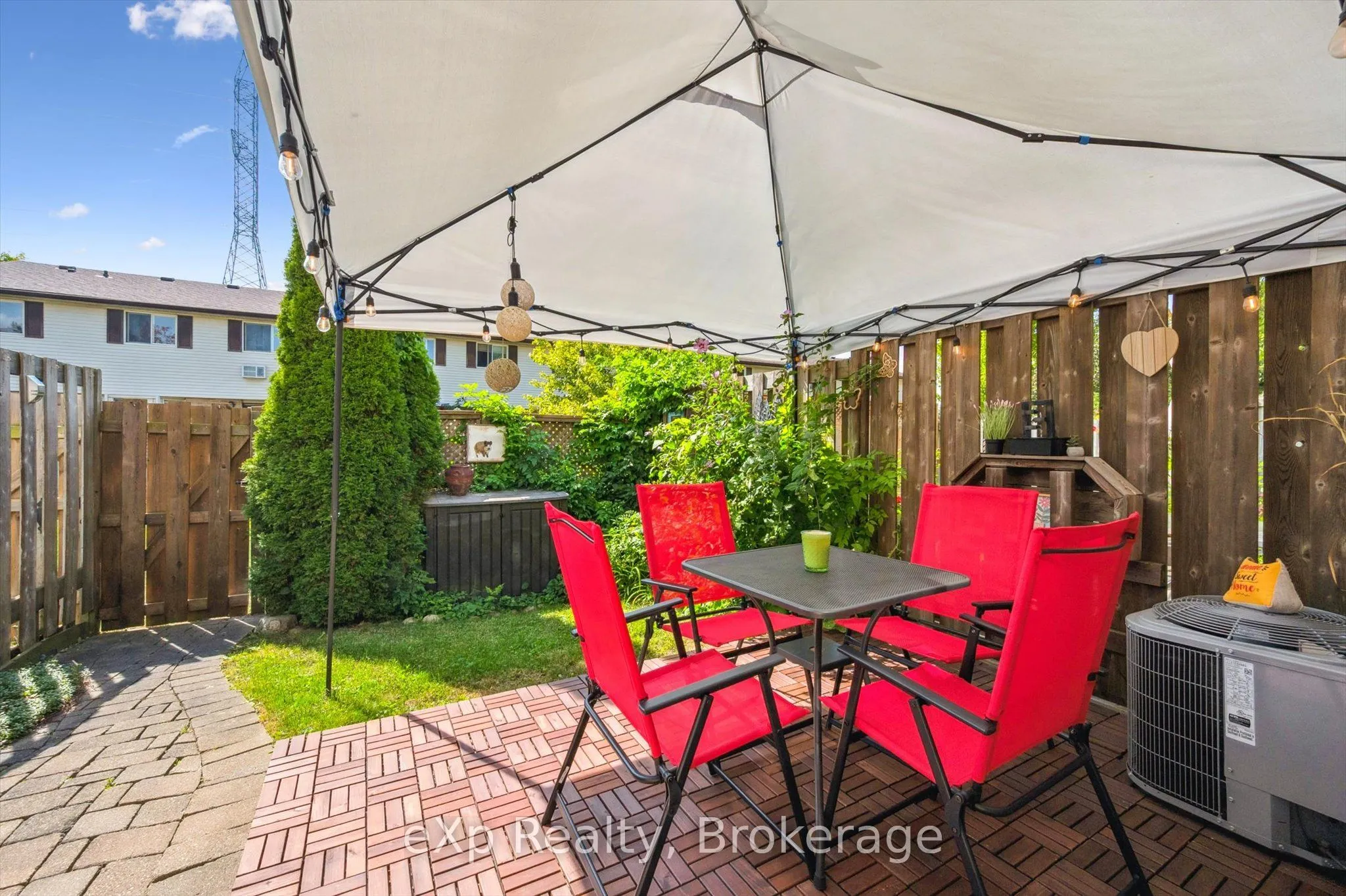 40 Silvercreek Parkway N, #44