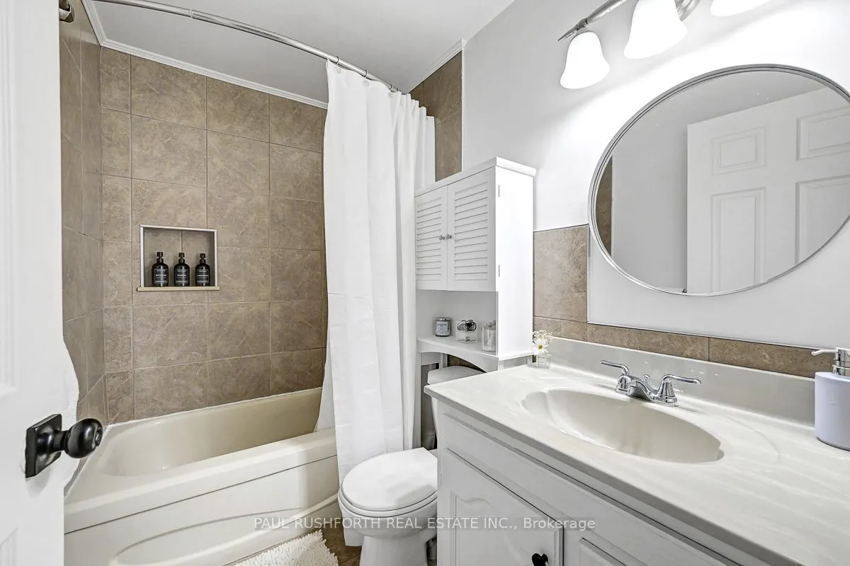 244 Charlotte Street, #1