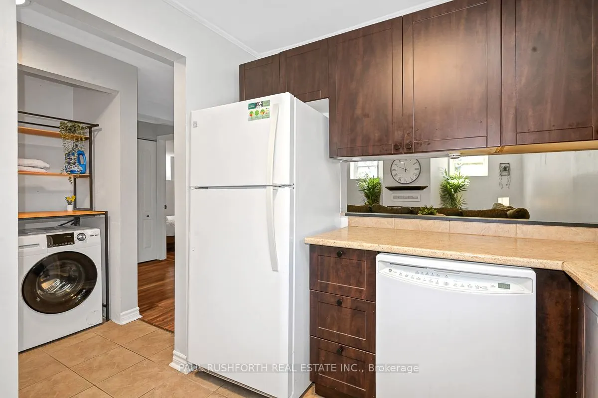 244 Charlotte Street, #1