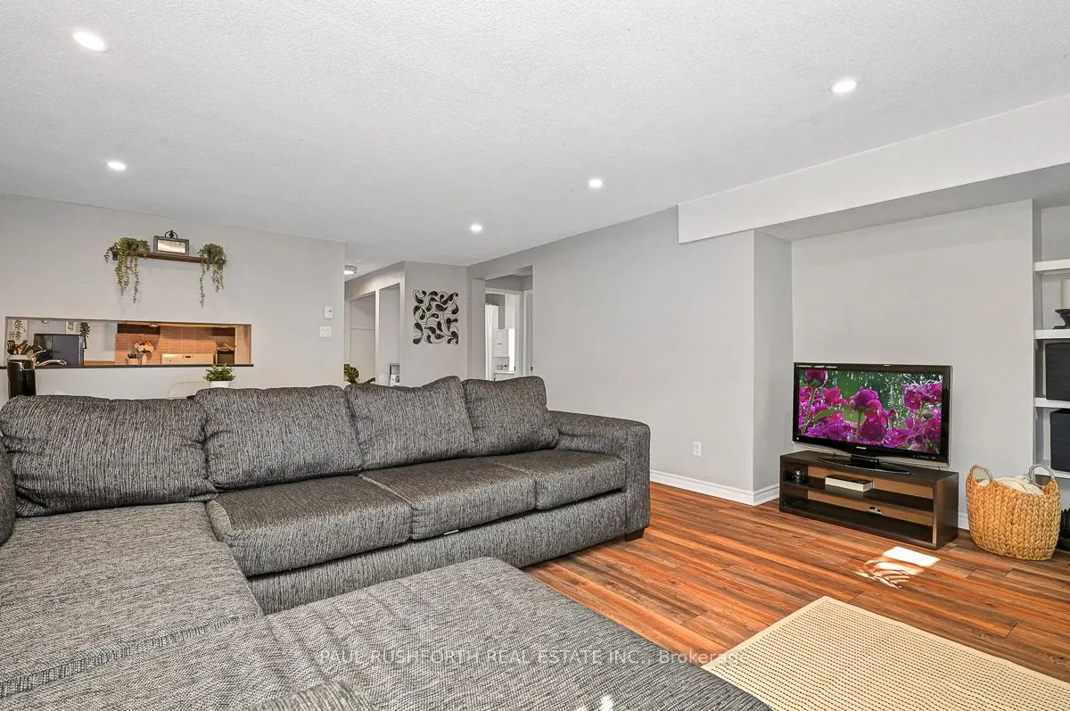 244 Charlotte Street, #1