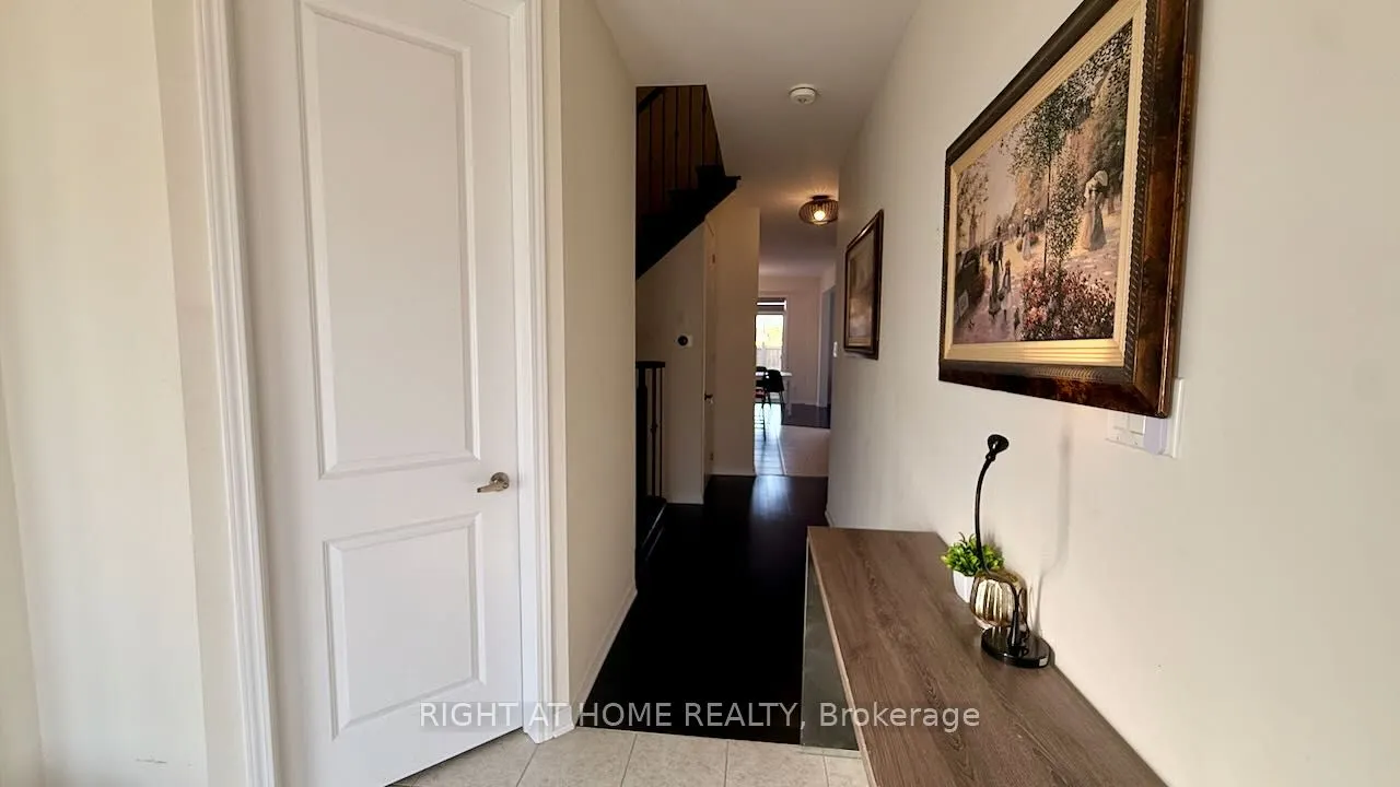 52 Royal Coachman Way