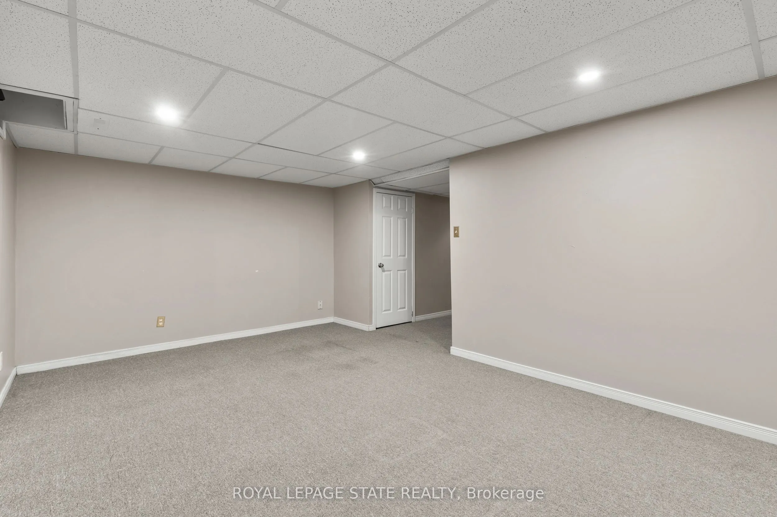 1860 Upper Gage Avenue, #11