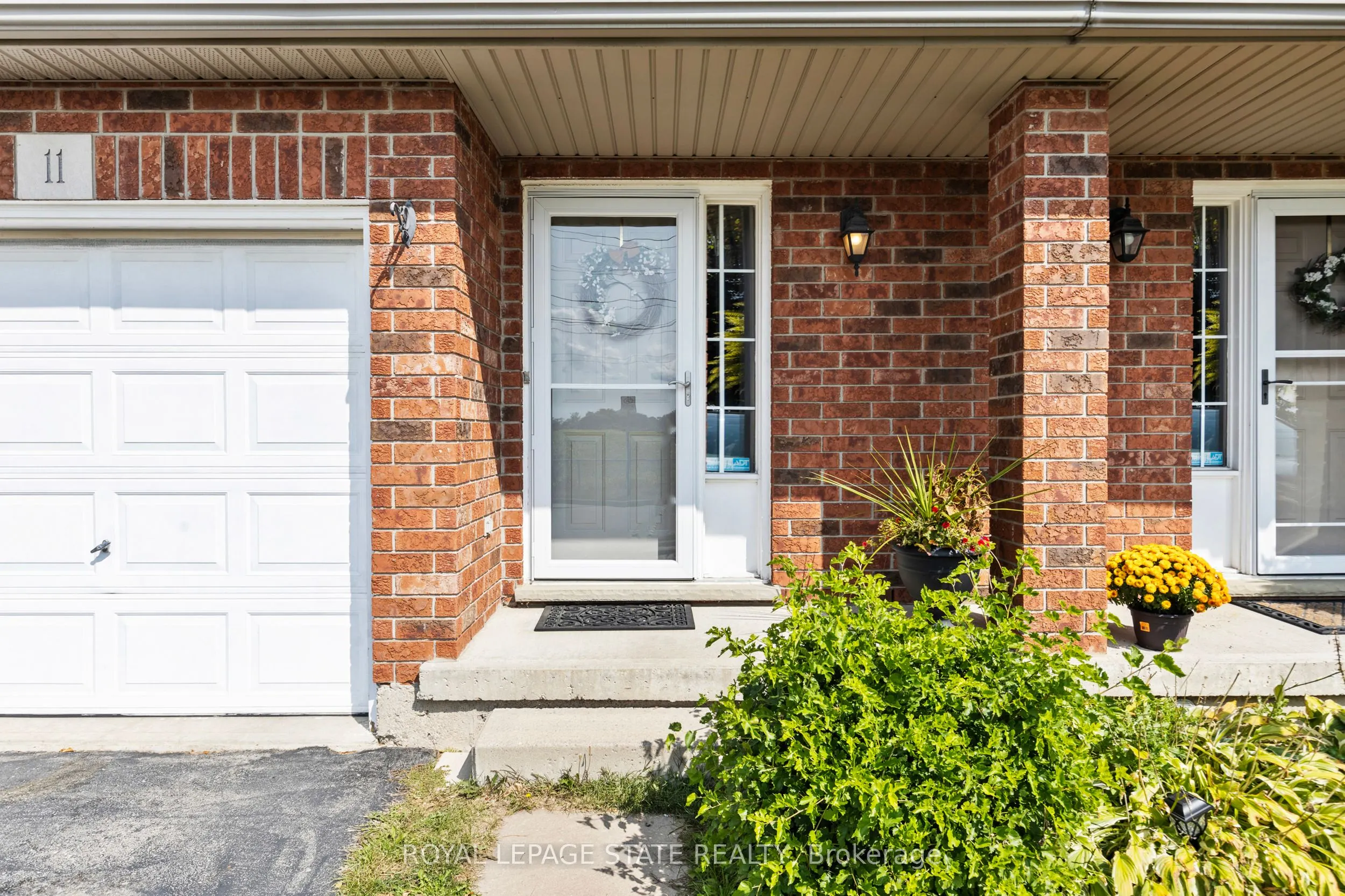 1860 Upper Gage Avenue, #11