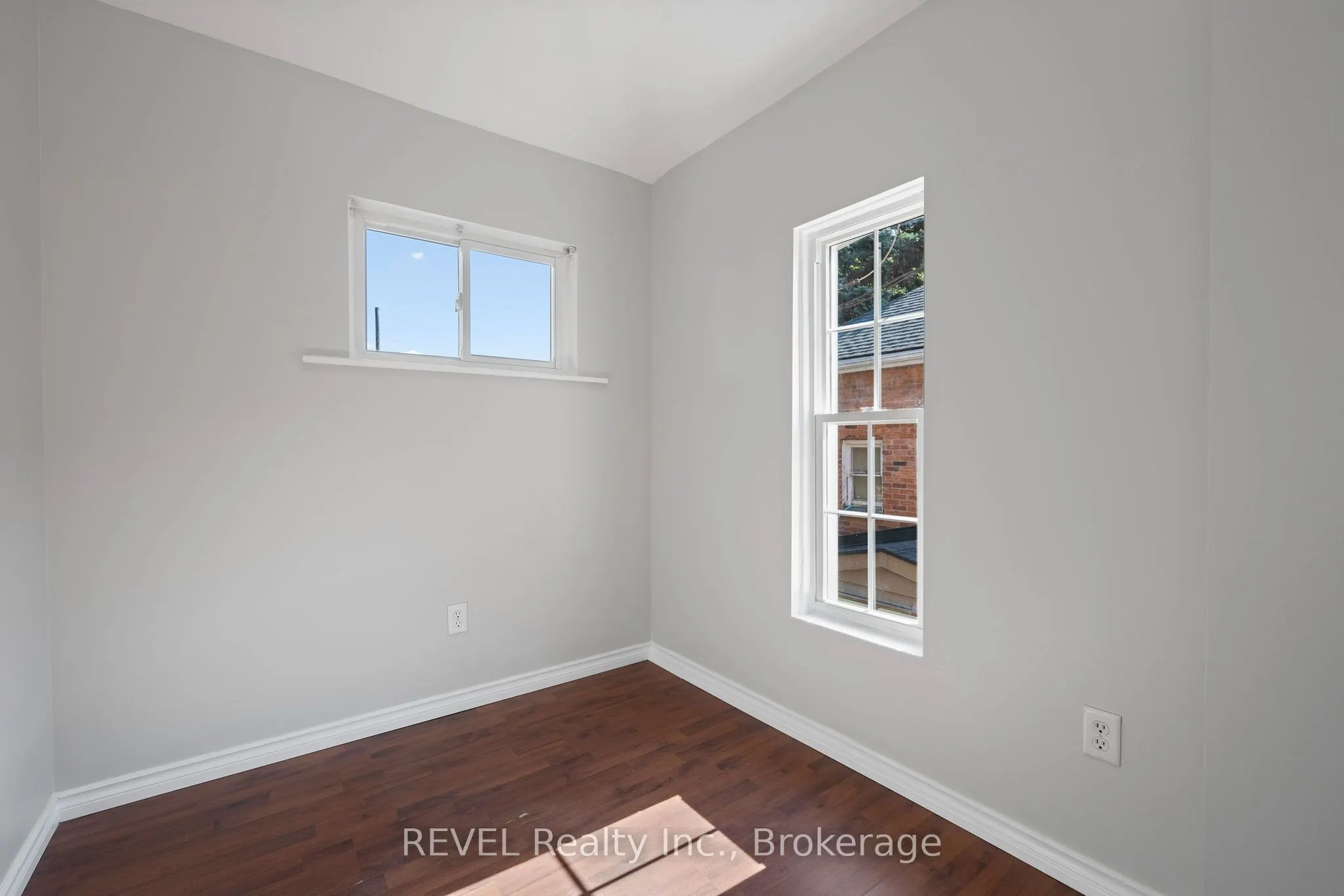 166 James Street, #Unit 2