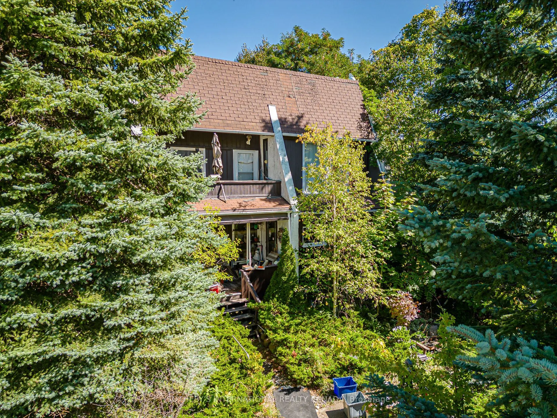 119 Lucille Wheeler Crescent N