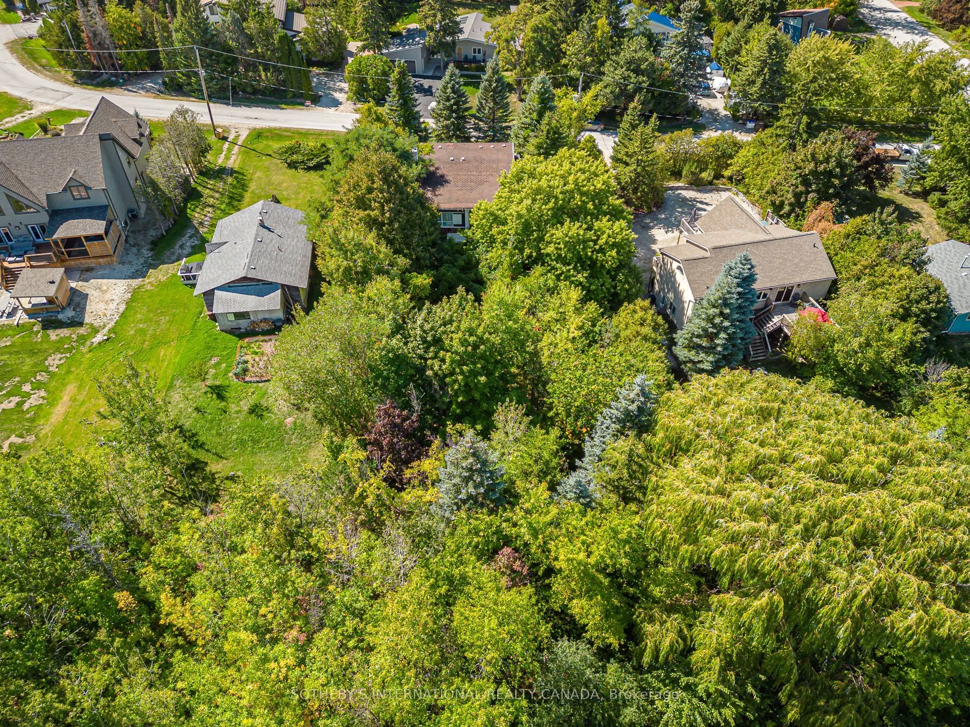 119 Lucille Wheeler Crescent N