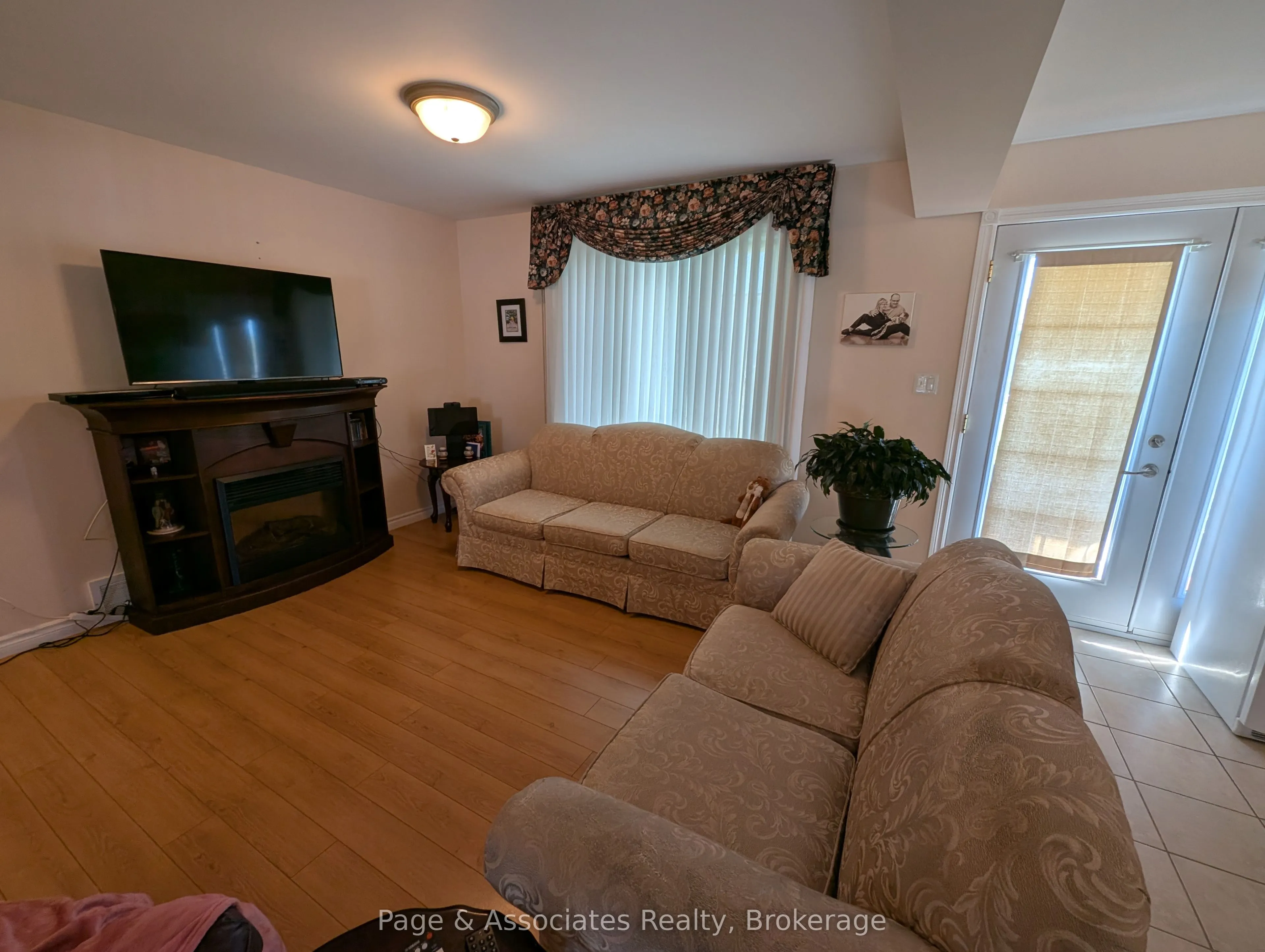 37 Tamerack Avenue