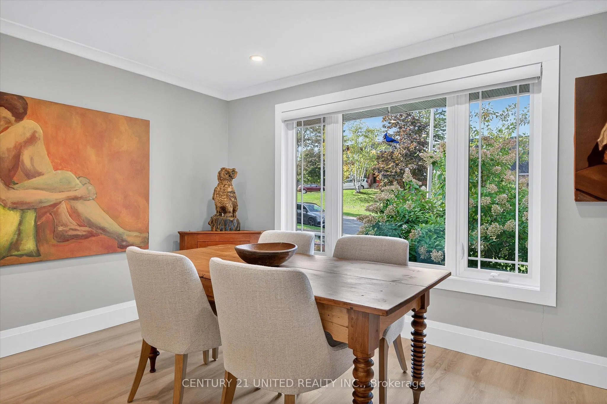 114 Oakwood Crescent