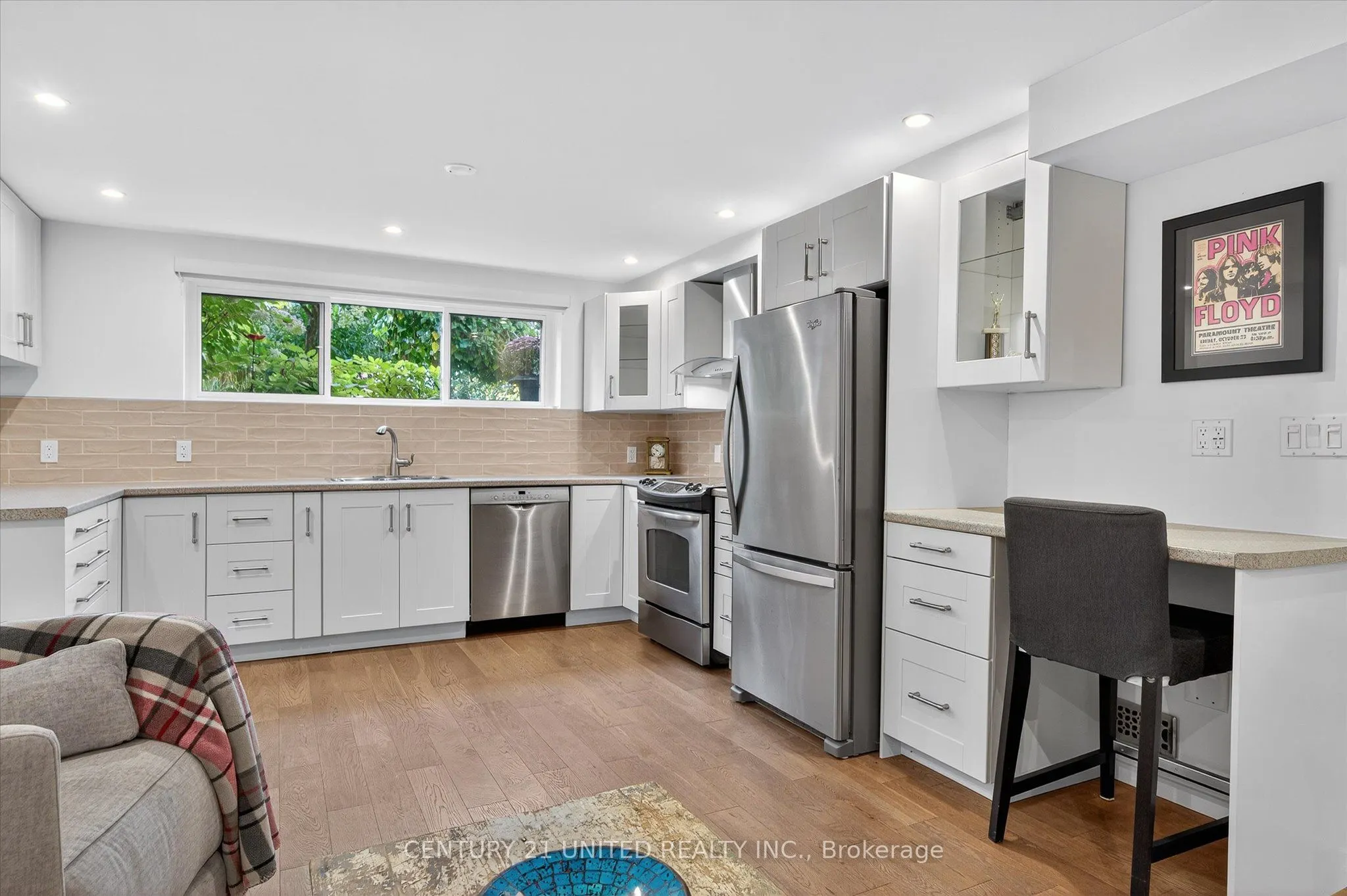 114 Oakwood Crescent