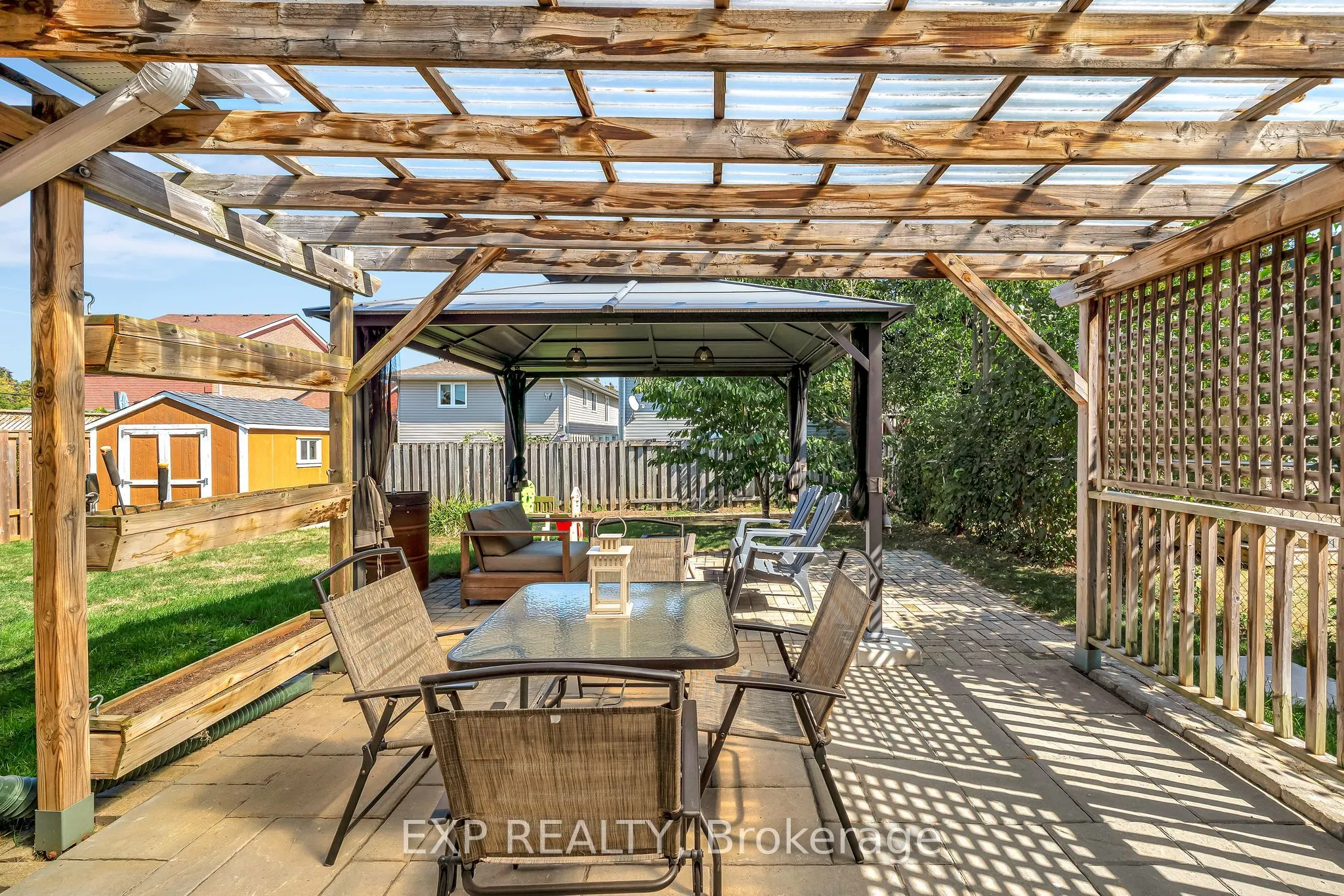 6 Taylor Court