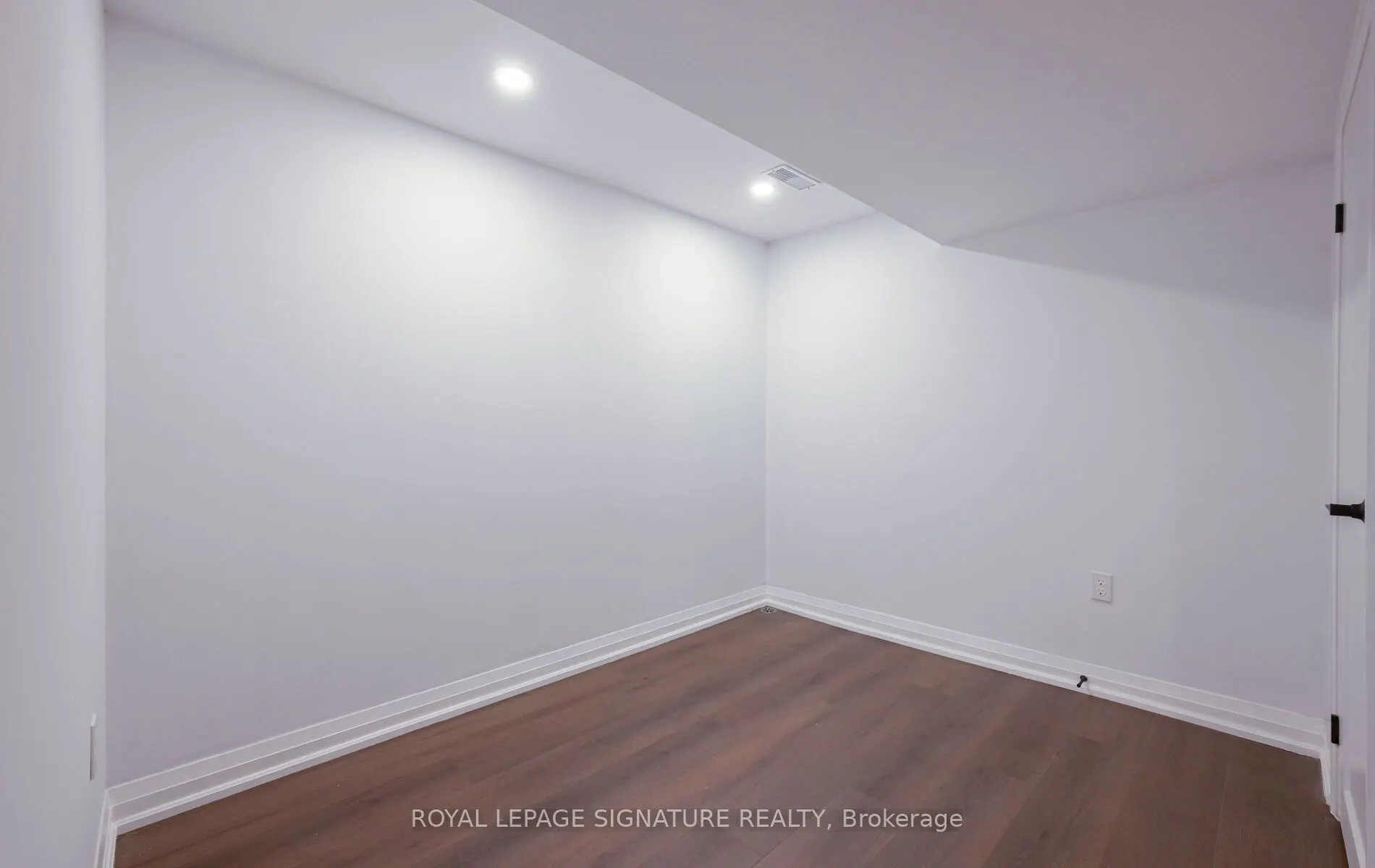 262 Barton Street