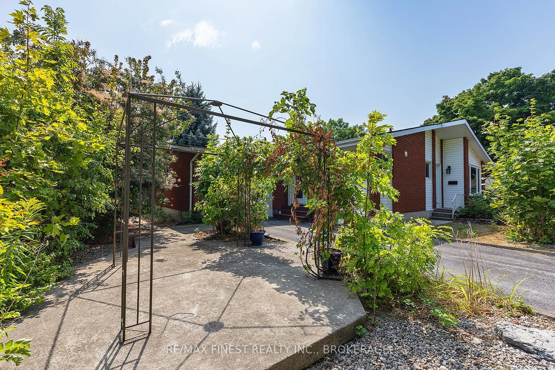 5 Michael Grass Crescent
