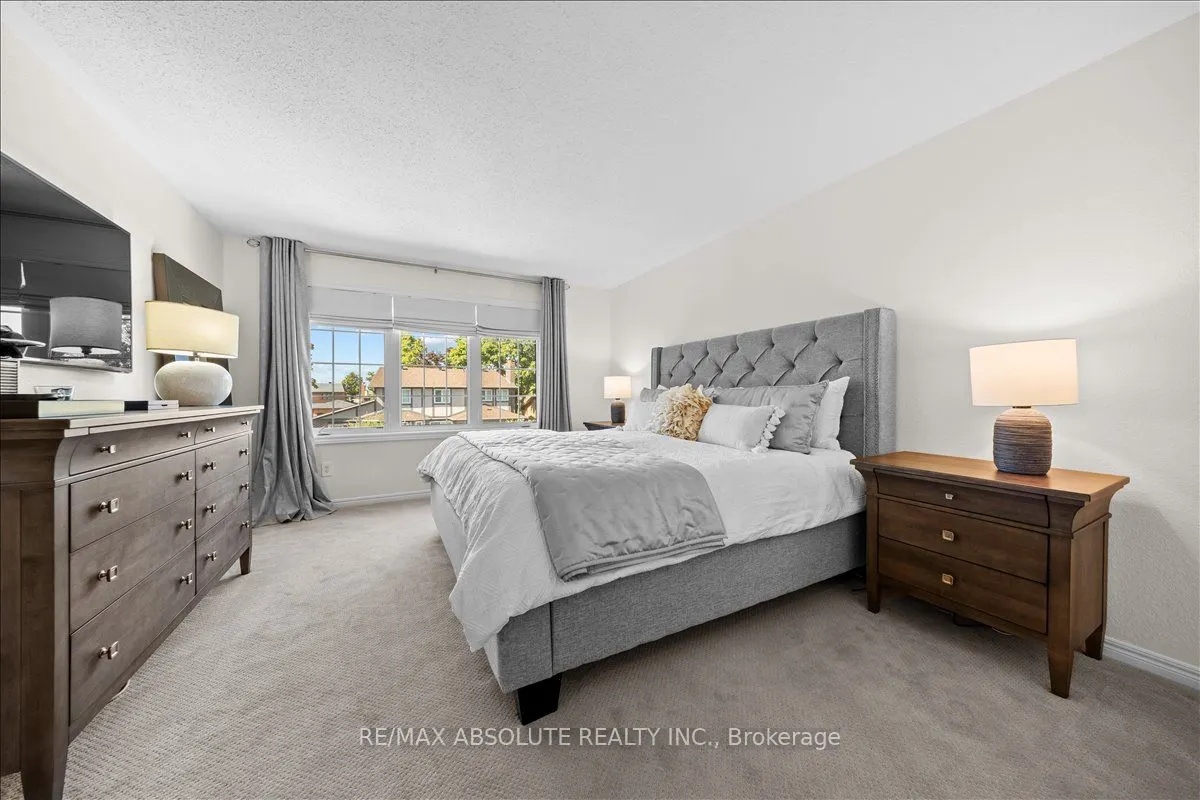 3 Buttonwood Trail