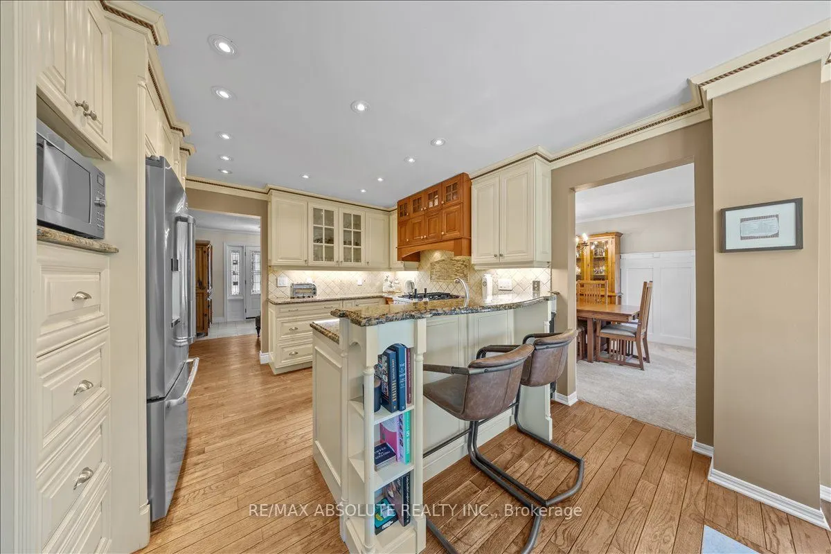 3 Buttonwood Trail