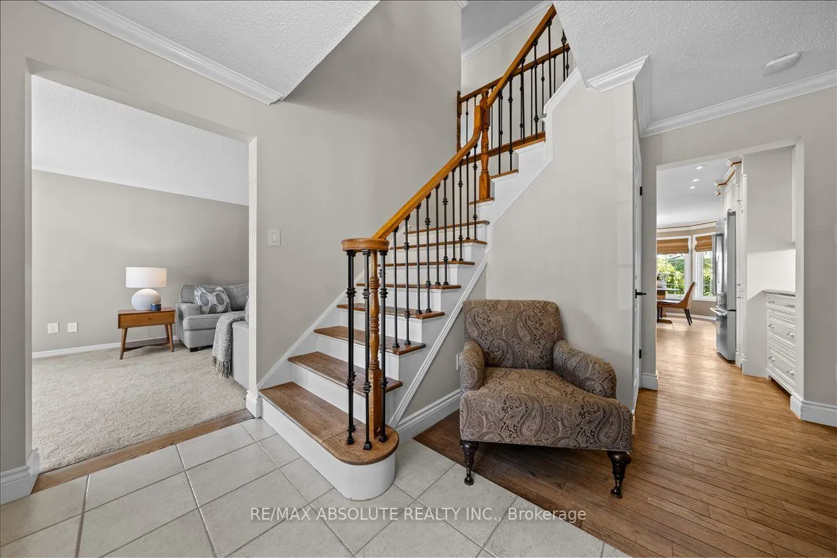 3 Buttonwood Trail