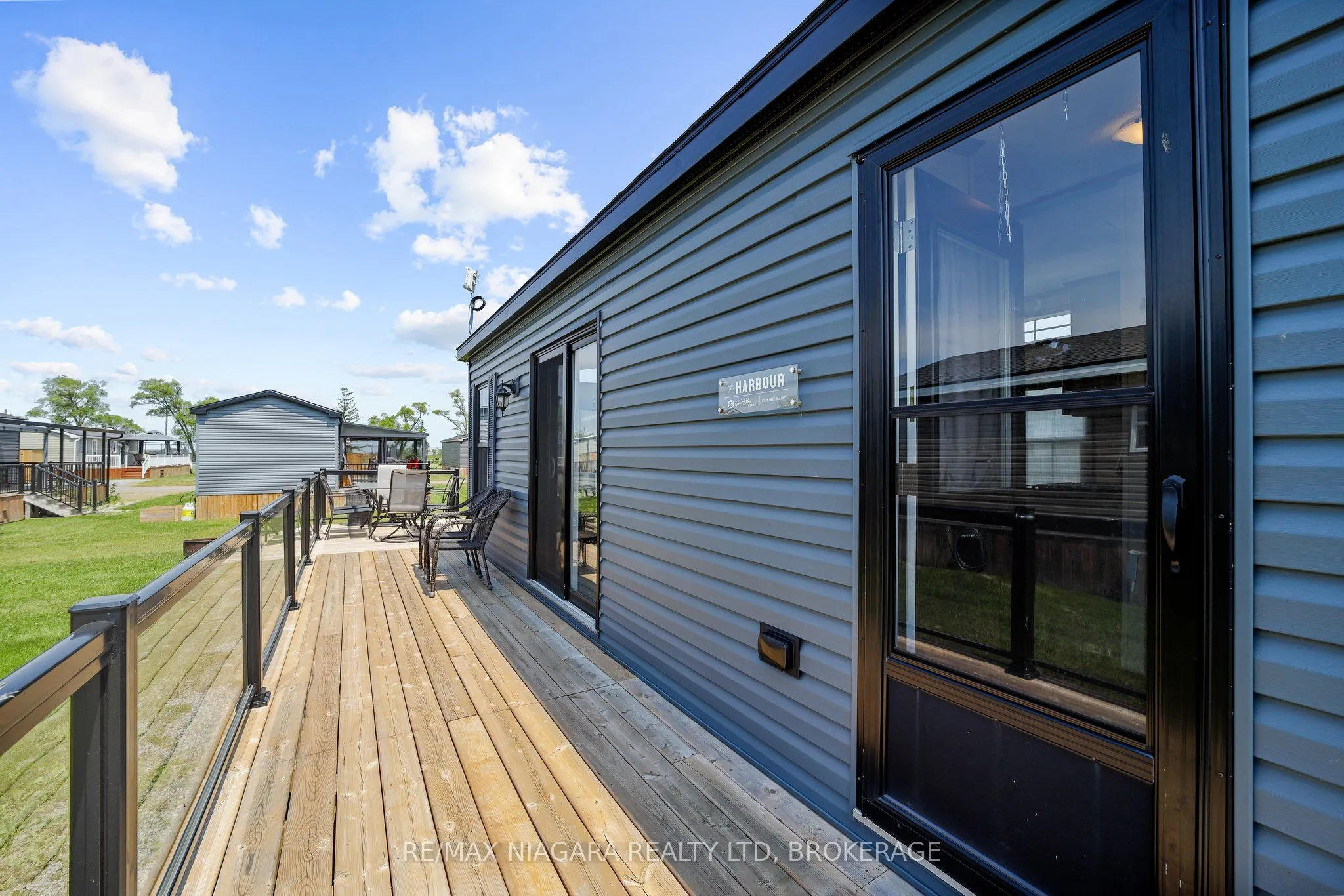 1501 LINE 8 Road, #210