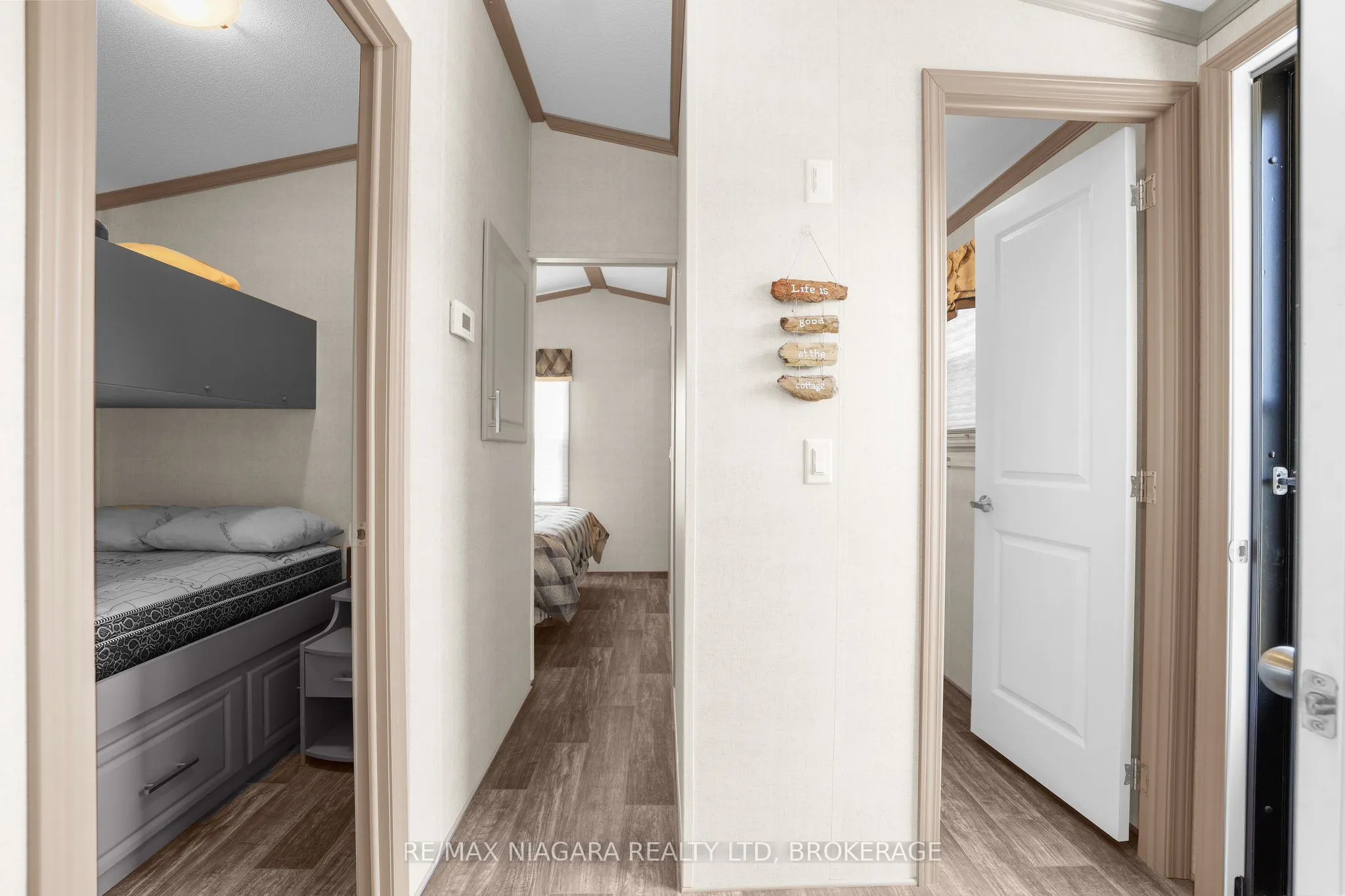 1501 LINE 8 Road, #210