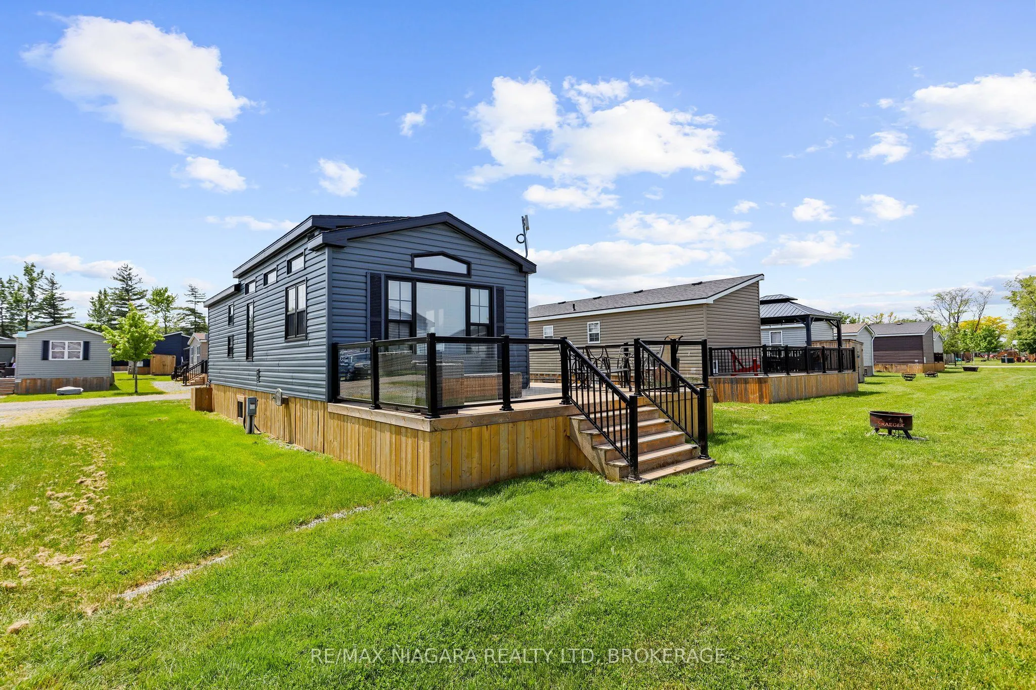 1501 LINE 8 Road, #210