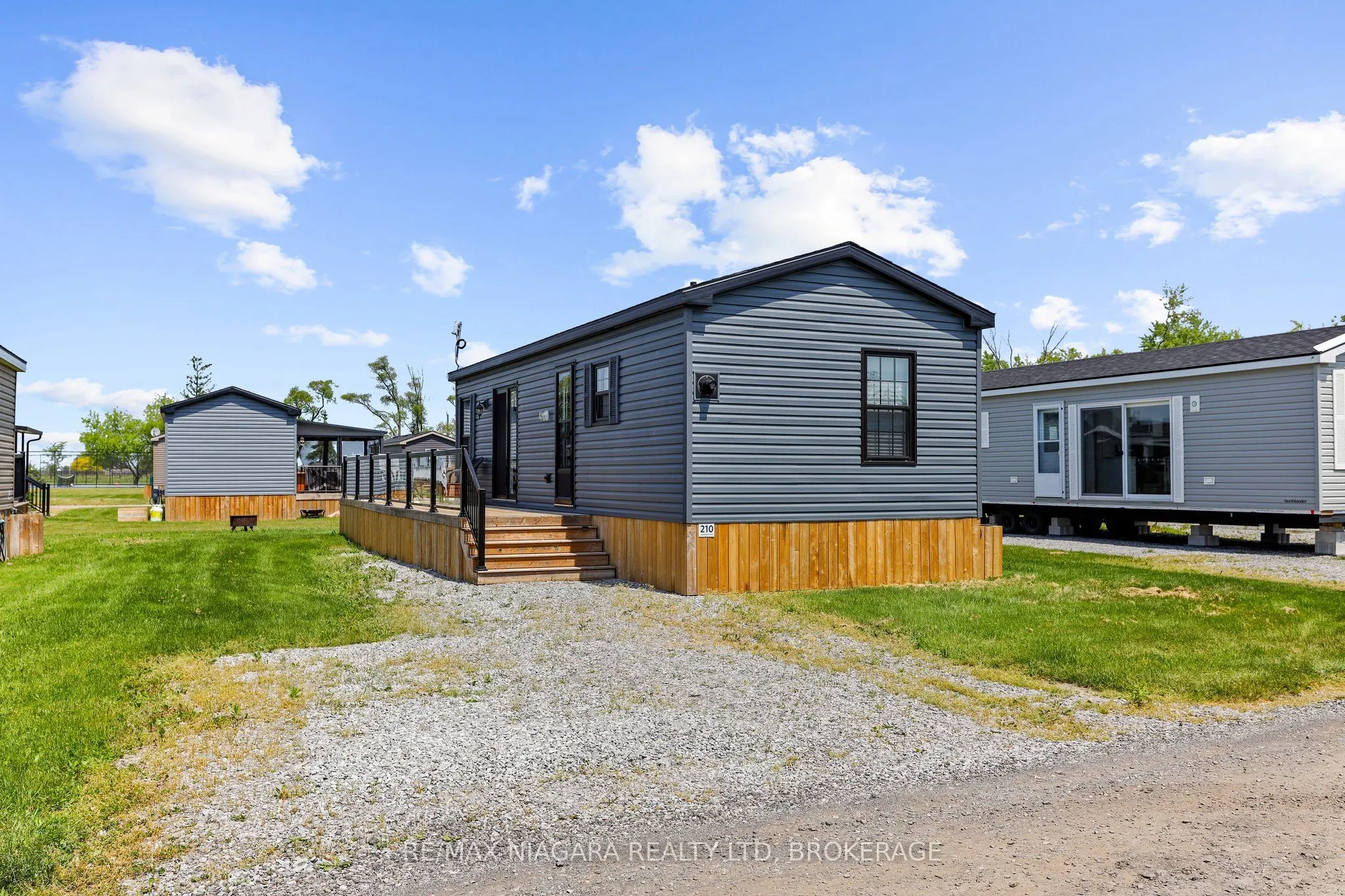 1501 LINE 8 Road, #210
