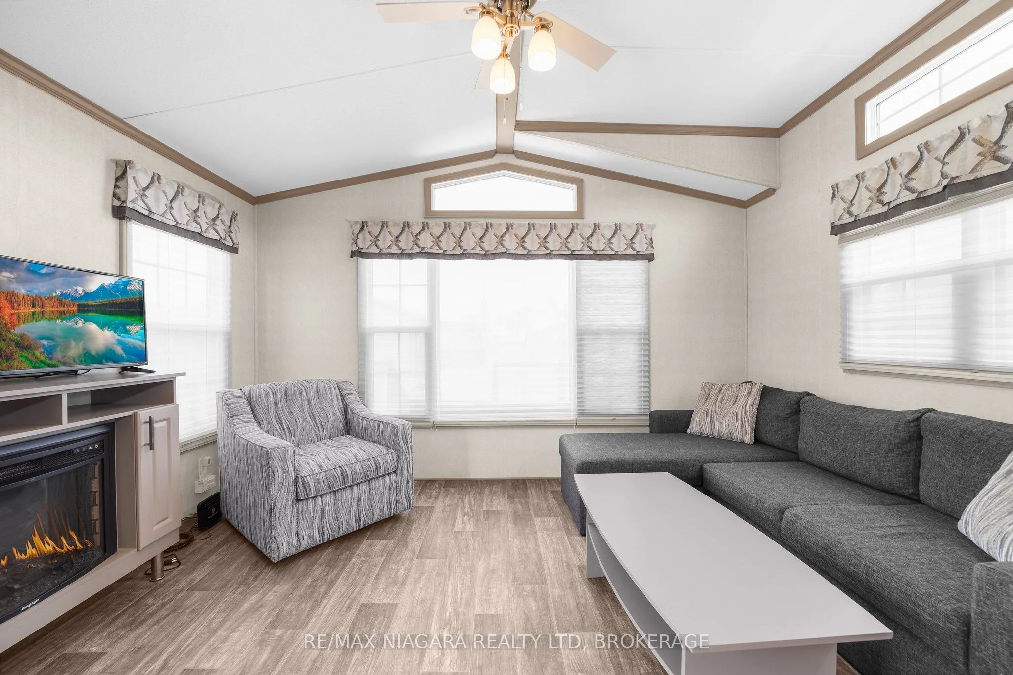 1501 LINE 8 Road, #210