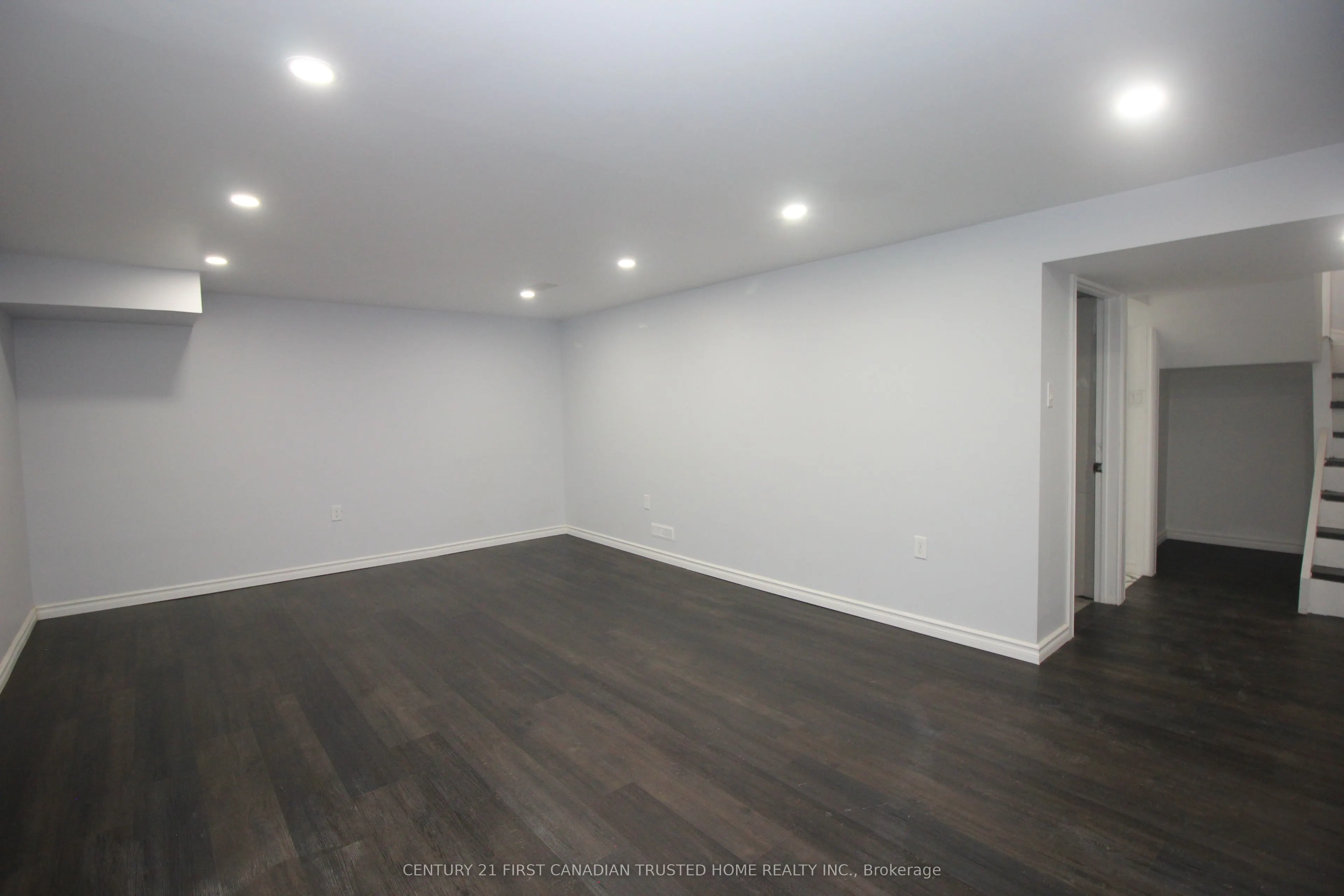 633 Confederation Street