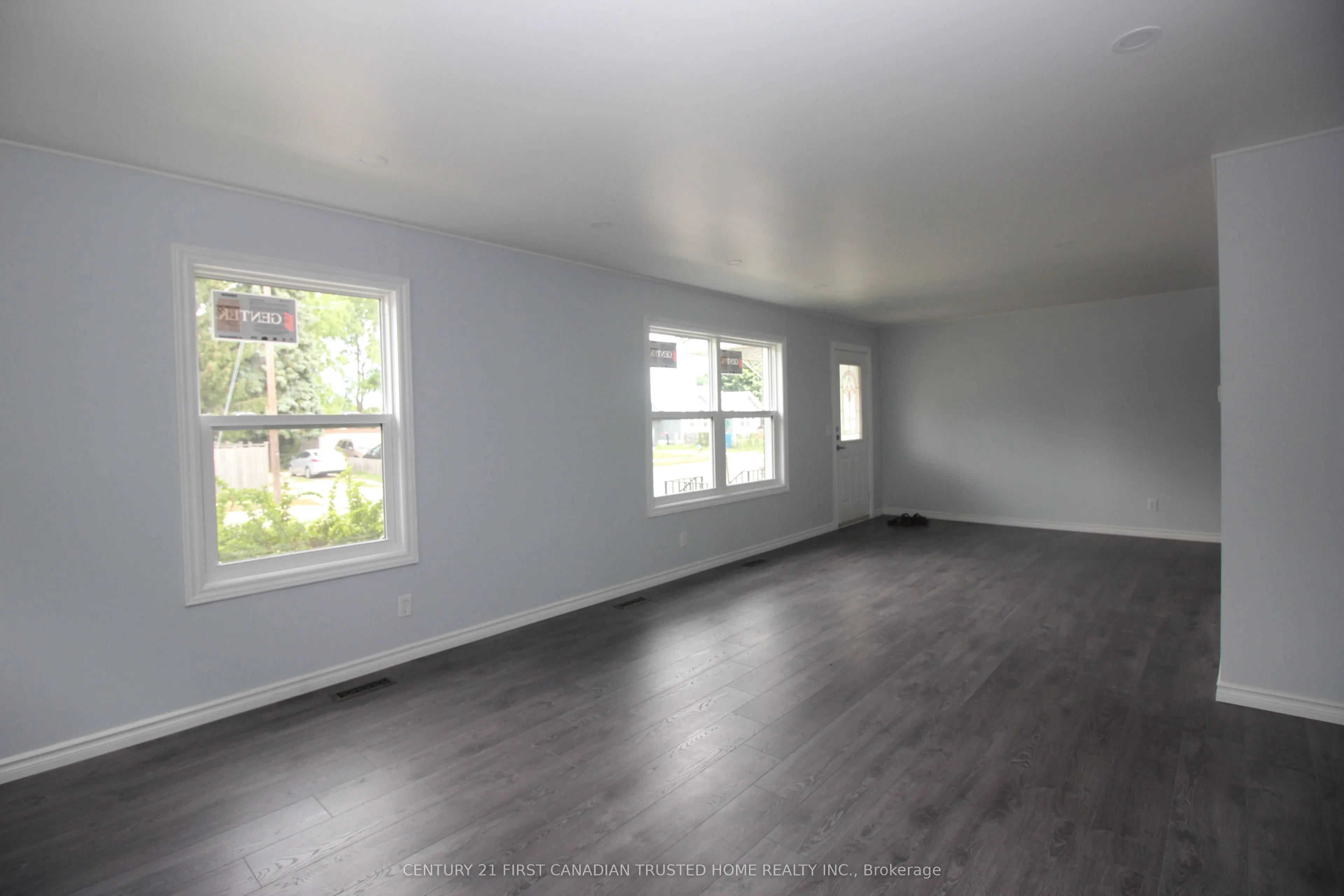 633 Confederation Street