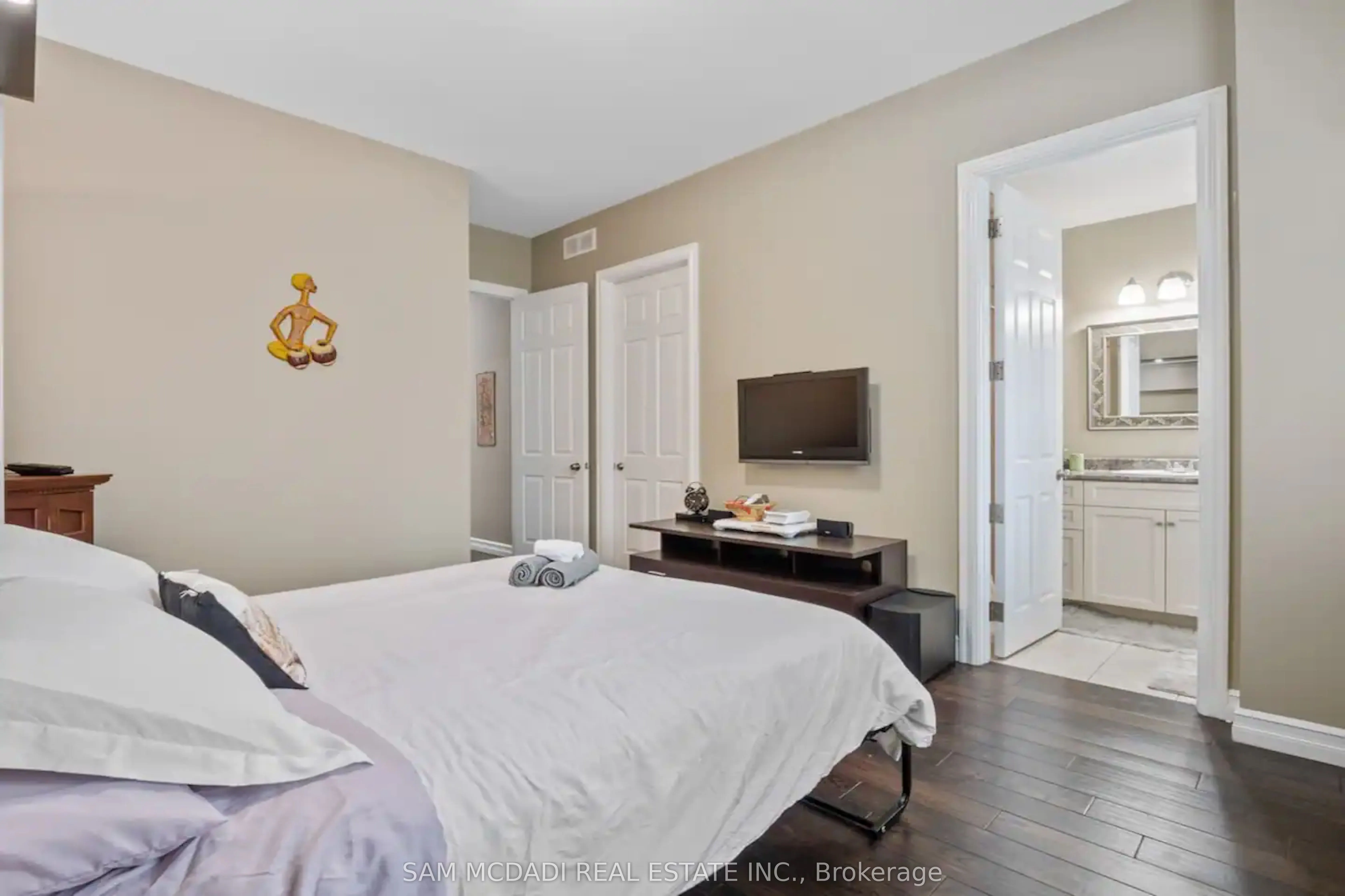 187 Beach Boulevard