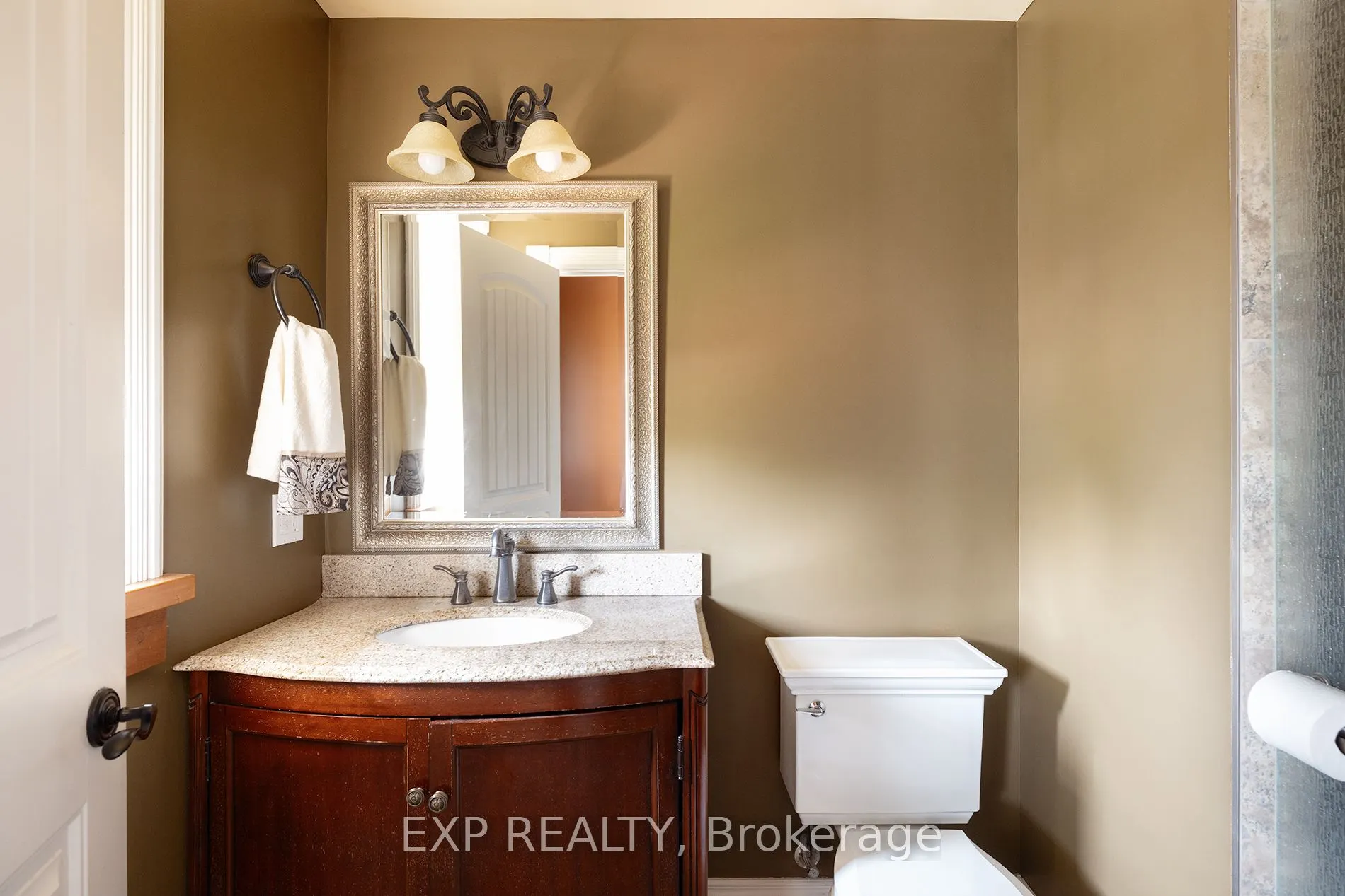 1309 Queens Bush Road