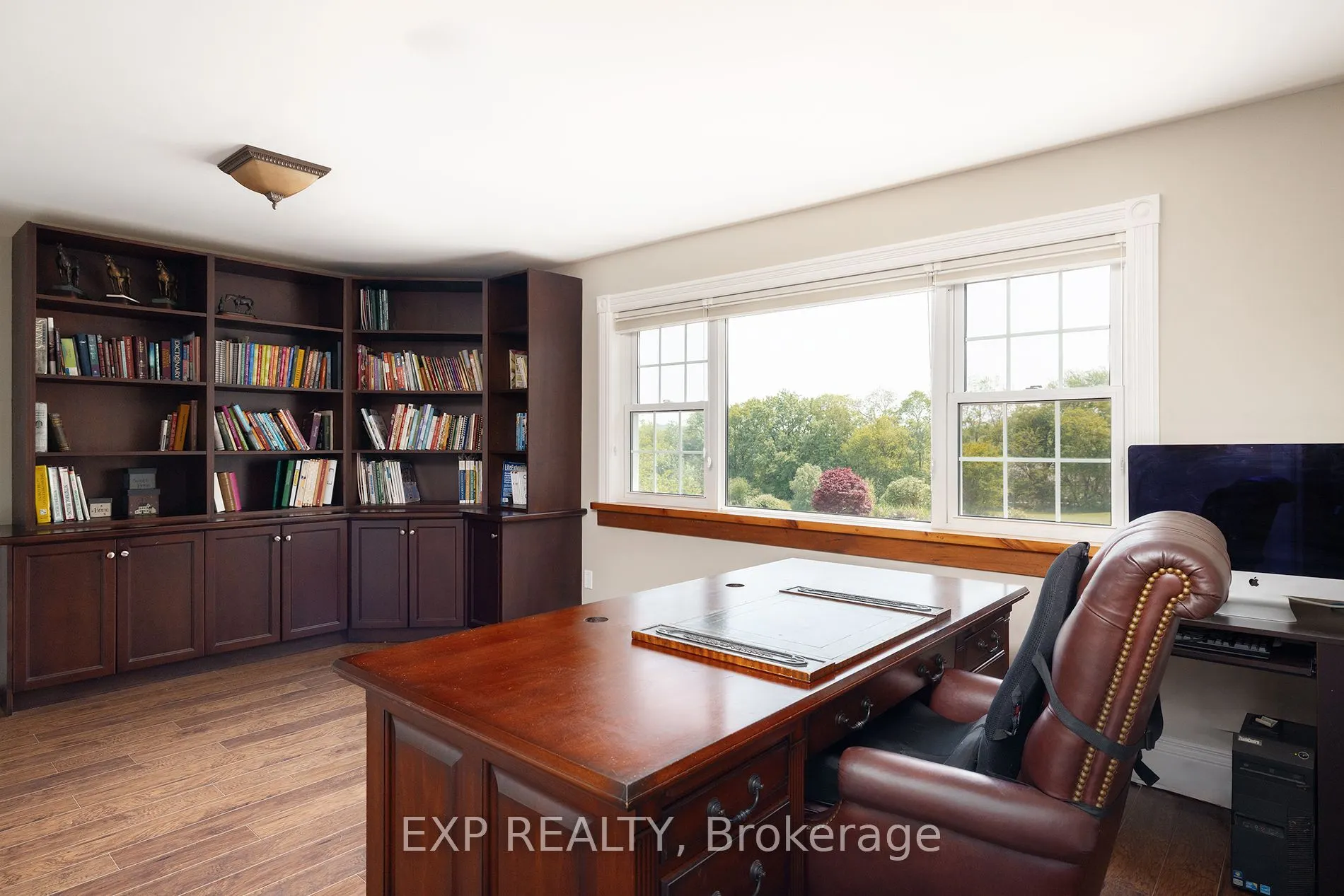 1309 Queens Bush Road