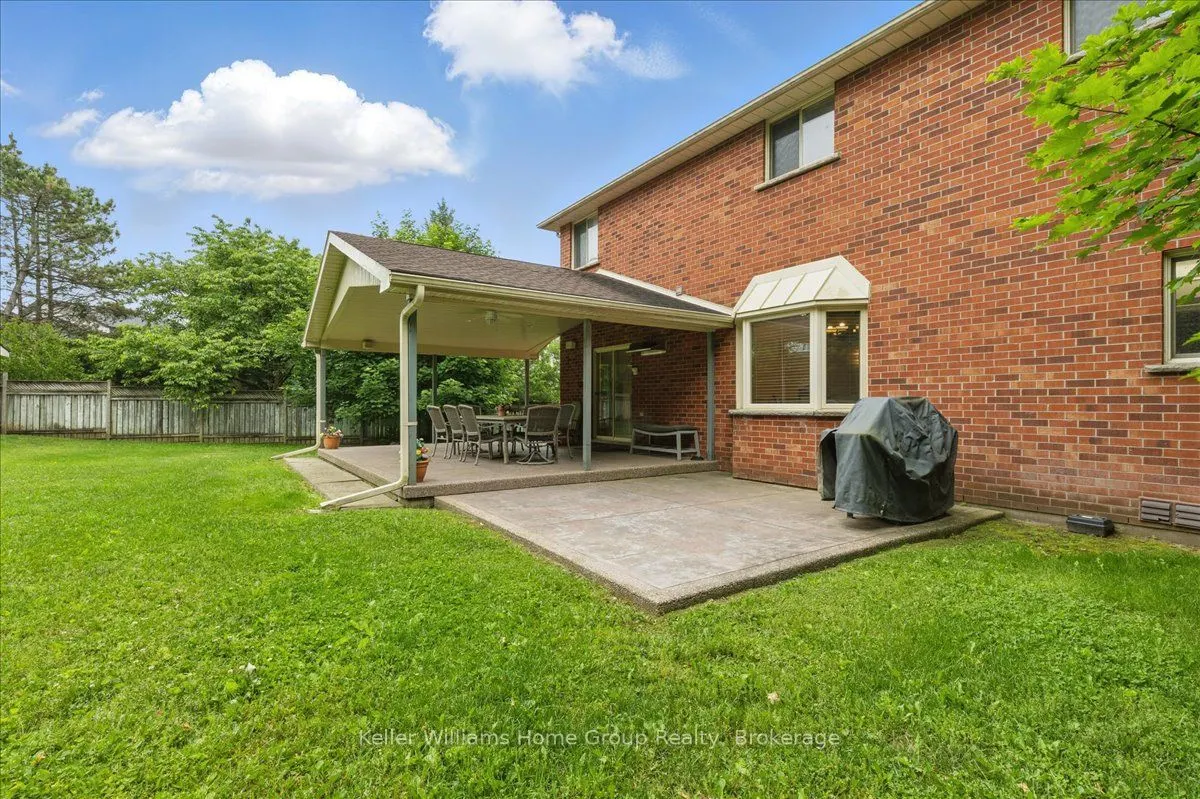 98 Hume Drive