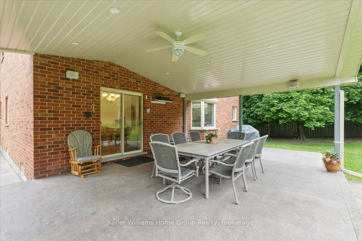 98 Hume Drive