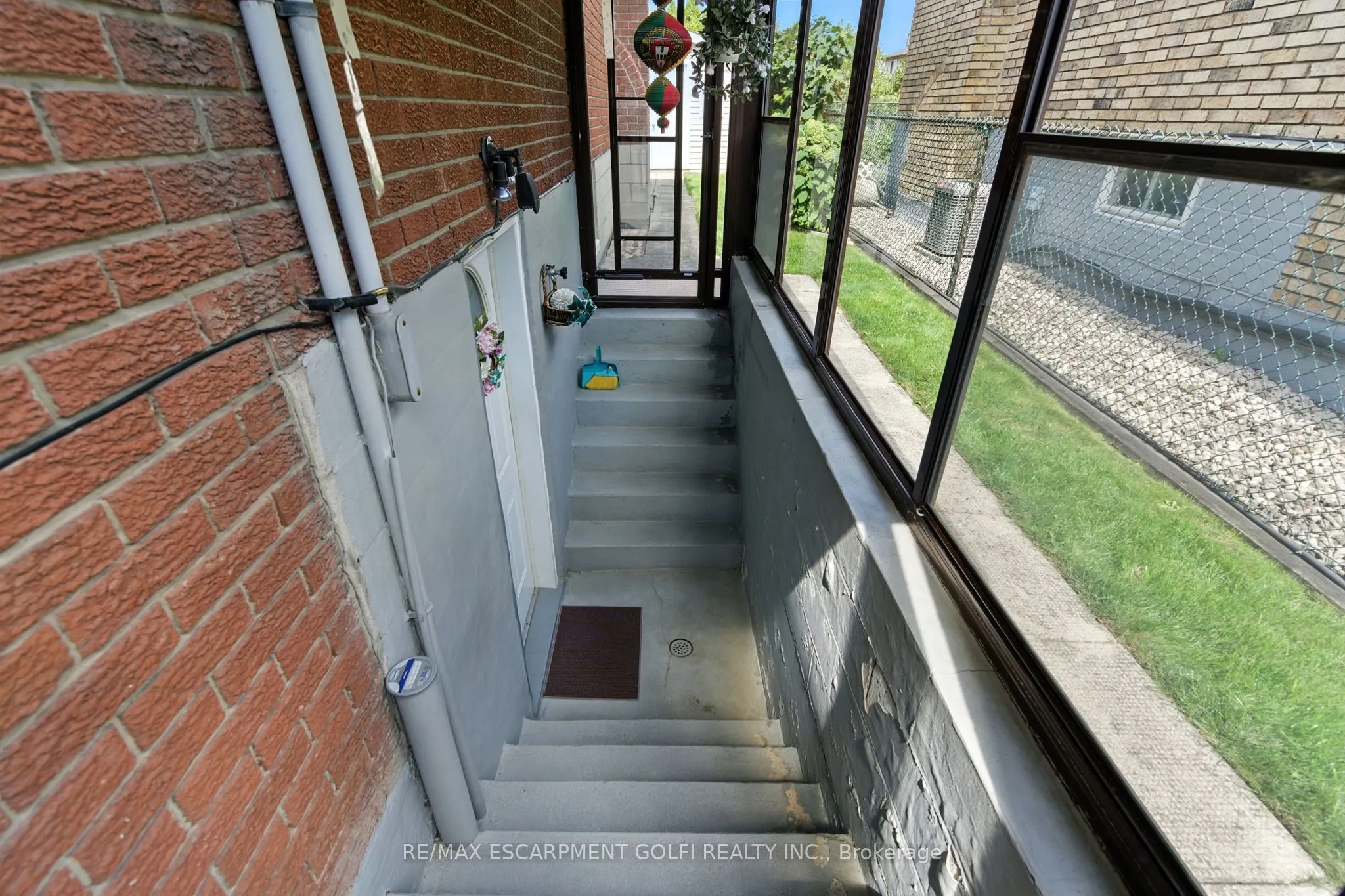 31 Village Drive