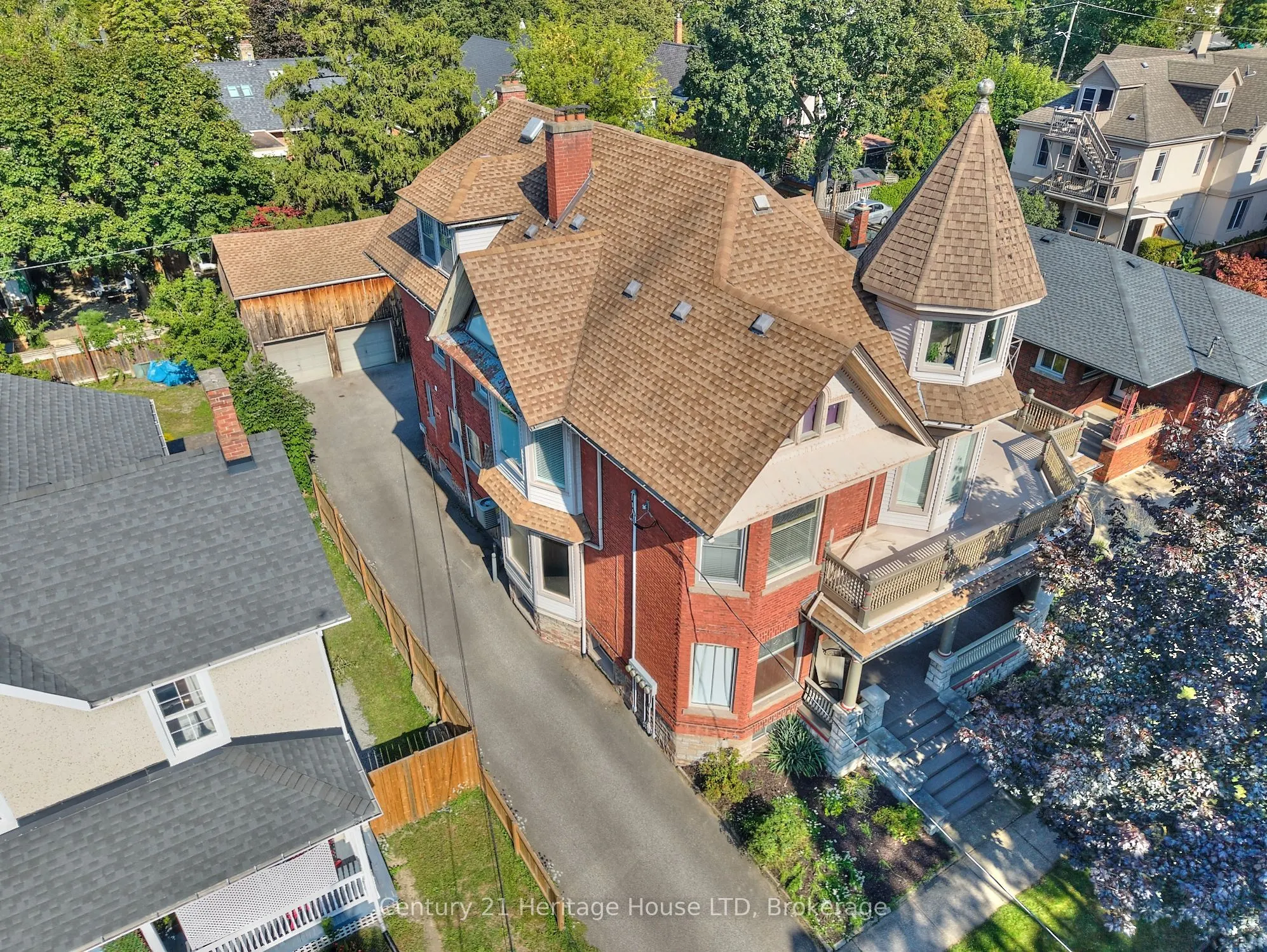 8 Montebello Place