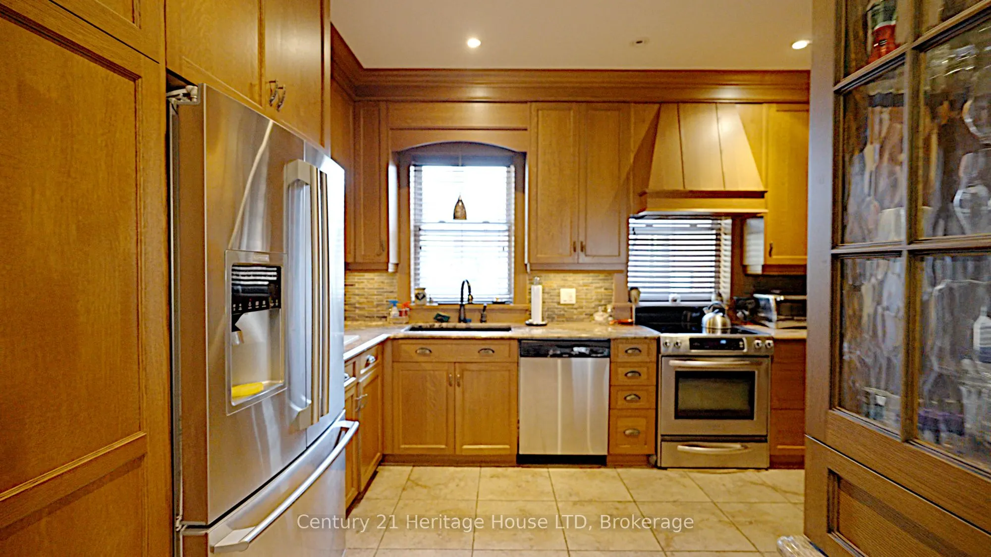 8 Montebello Place