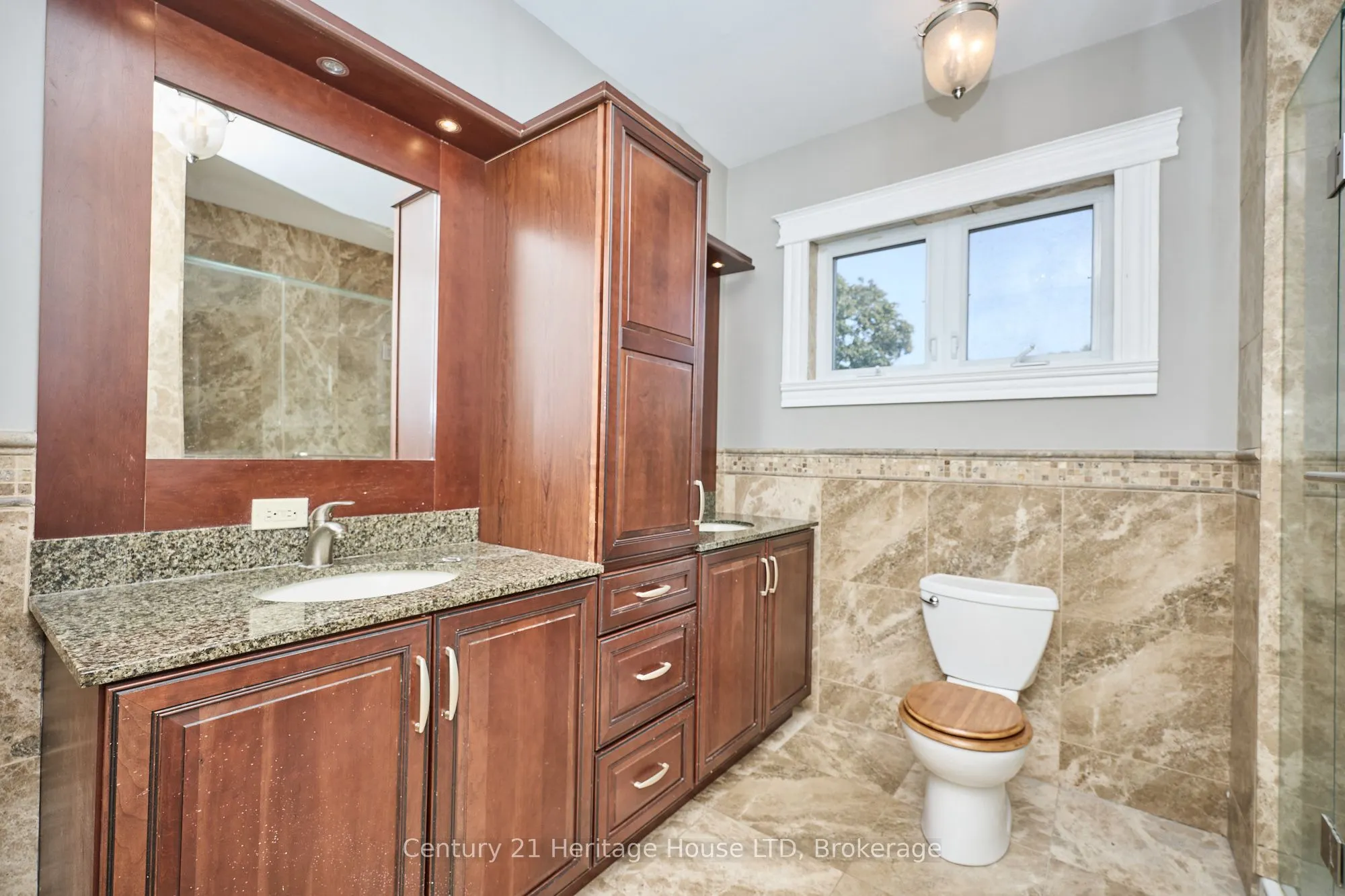 8 Montebello Place