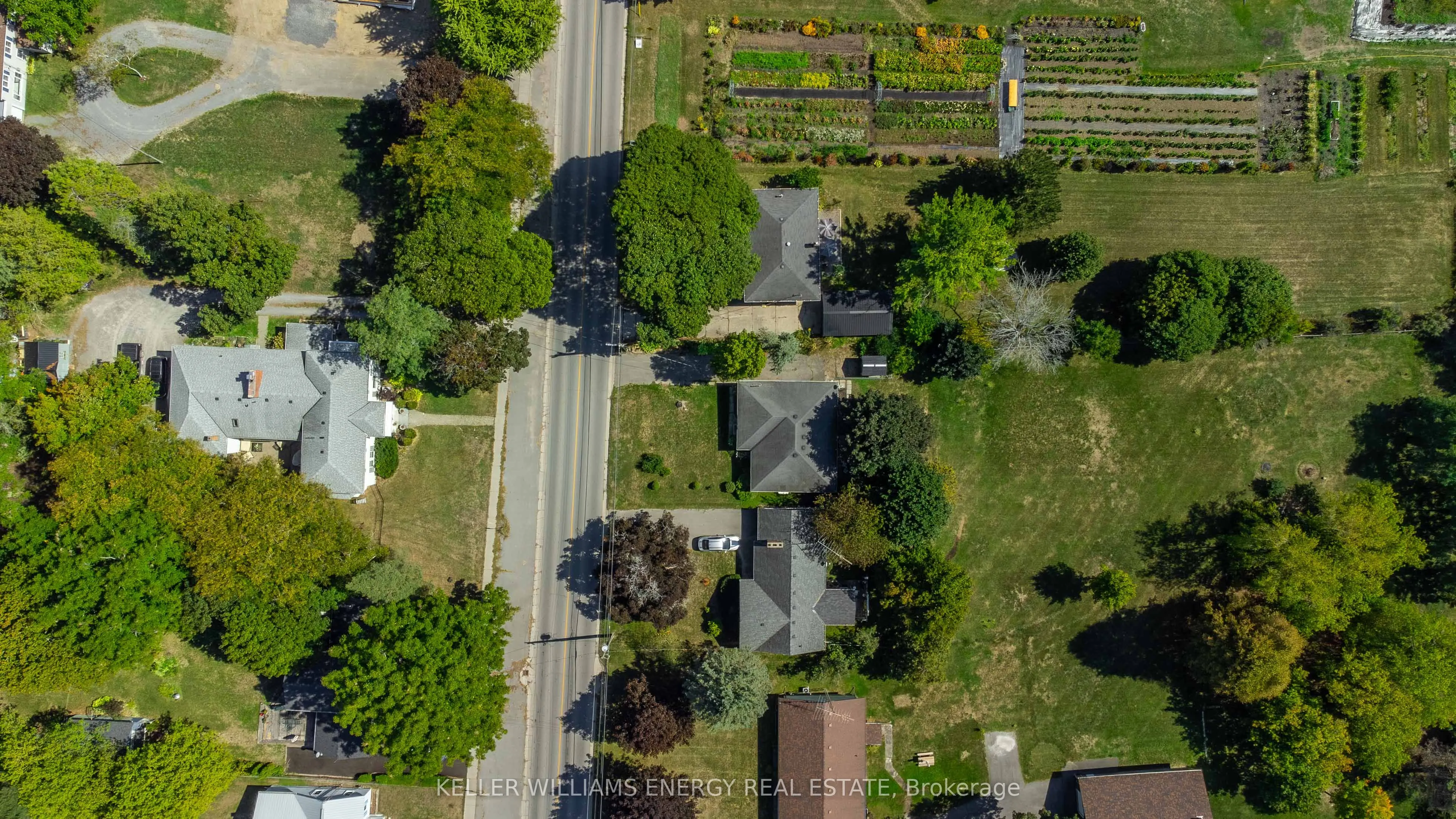 421 Bloomfield Main Street