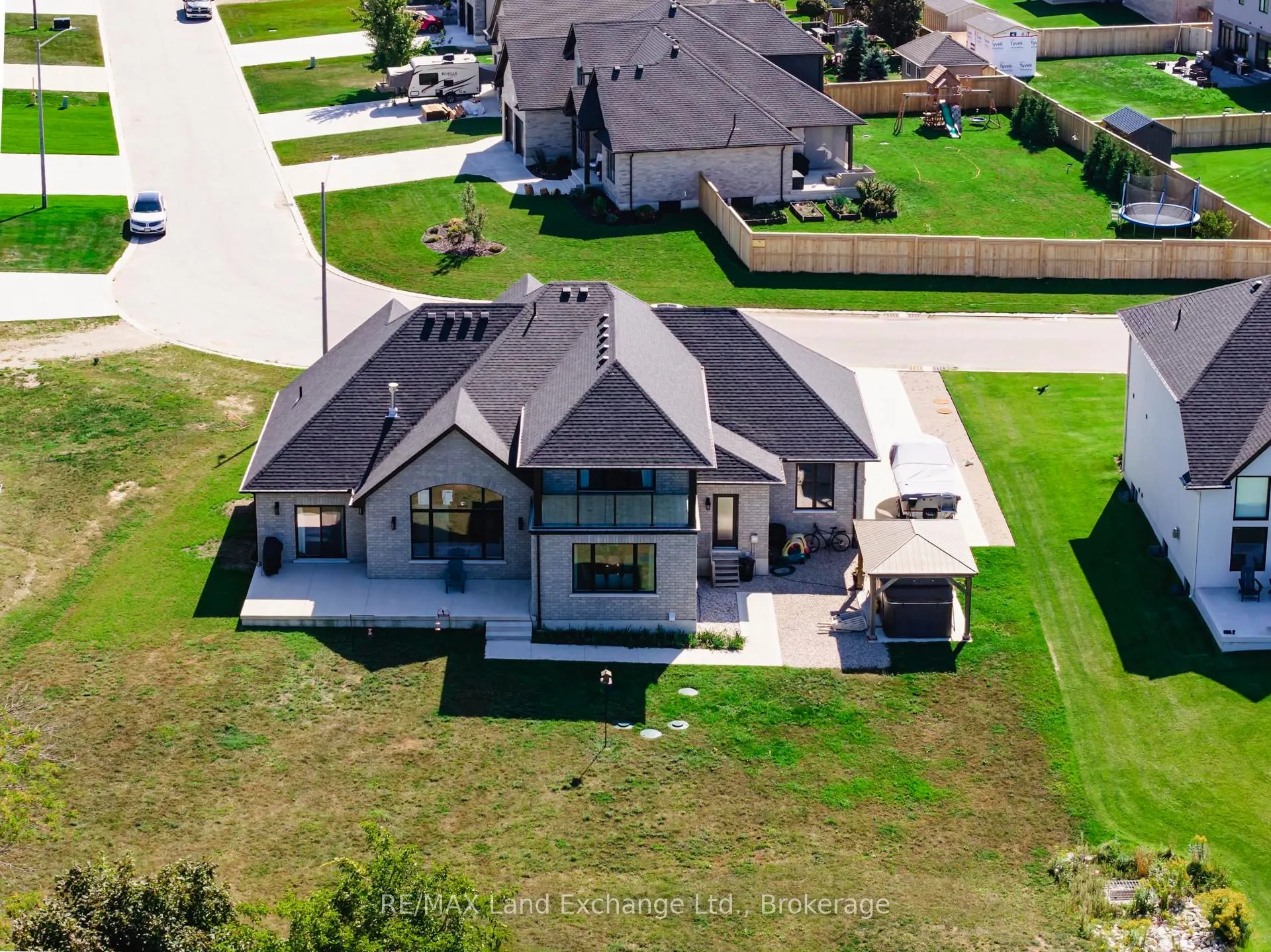 939 Bogdanovic Way