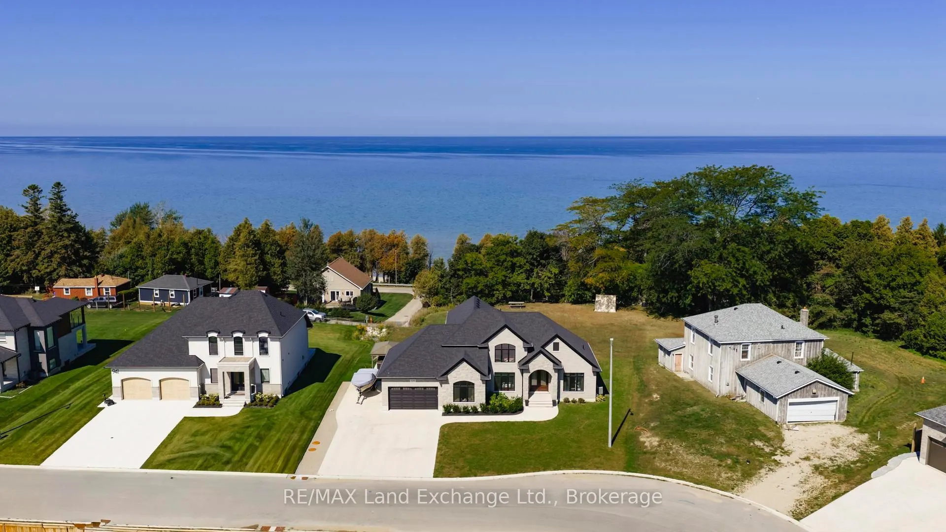 939 Bogdanovic Way
