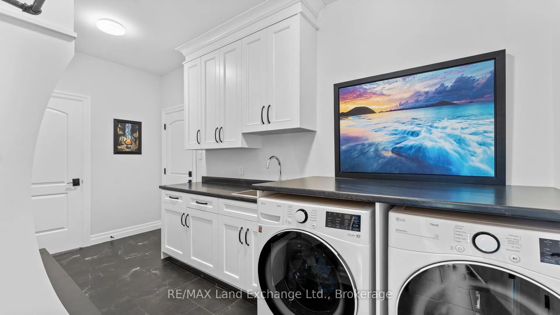 939 Bogdanovic Way