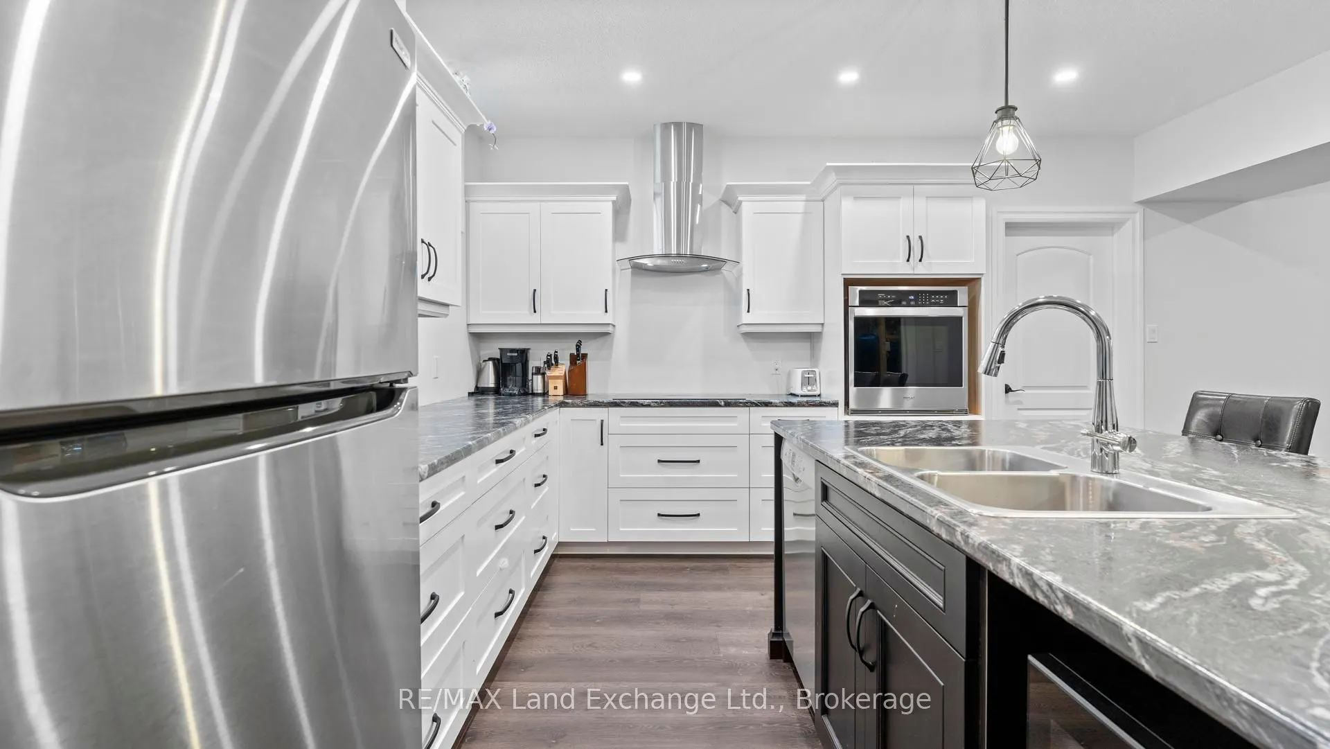 939 Bogdanovic Way