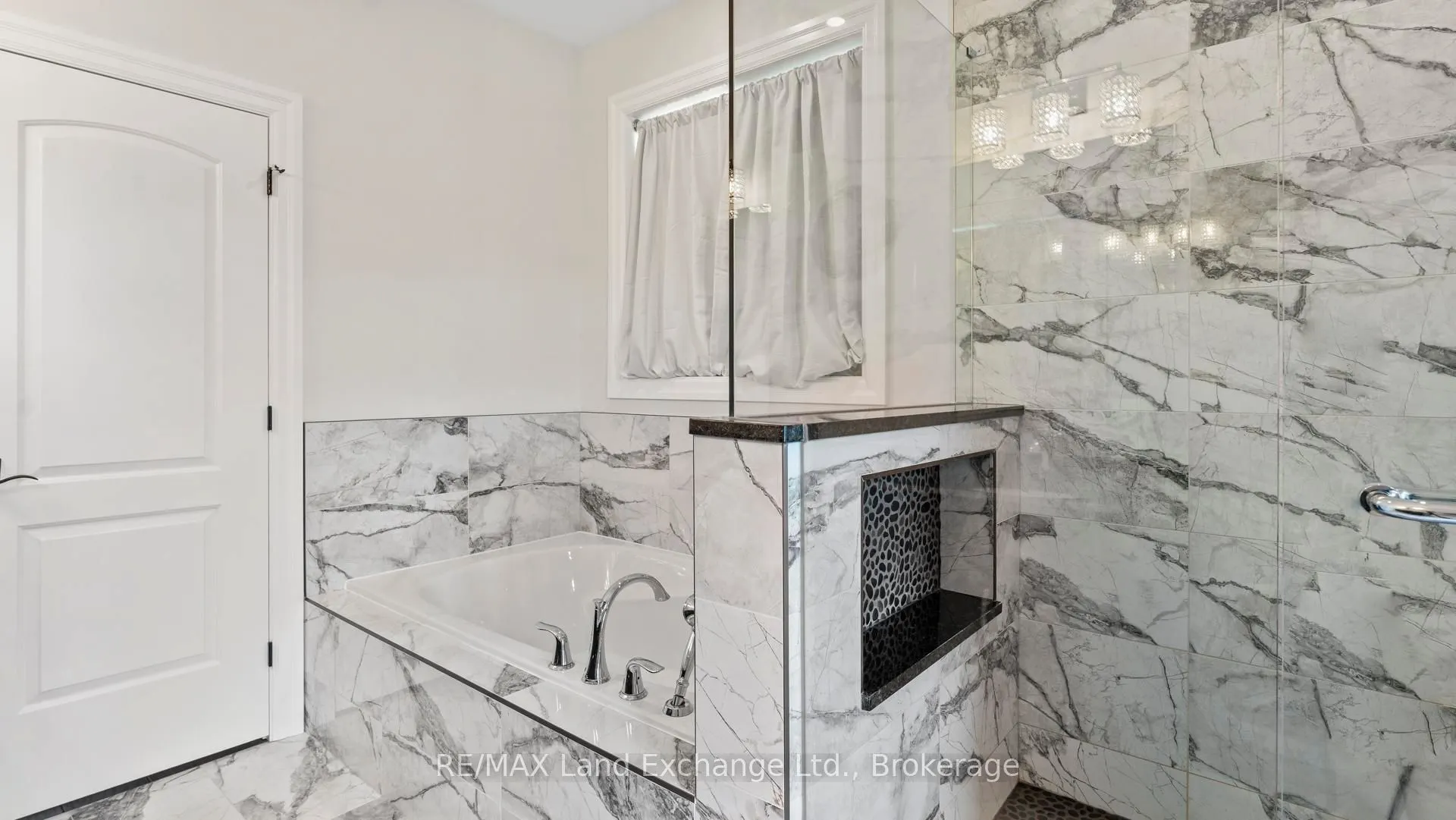 939 Bogdanovic Way