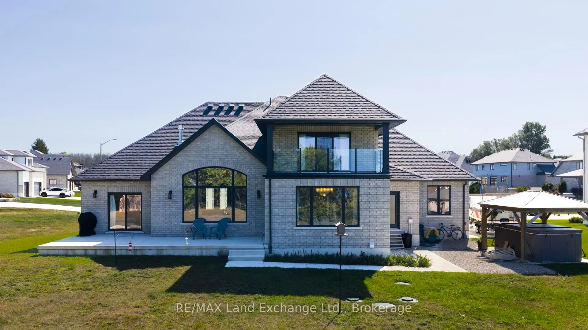 939 Bogdanovic Way