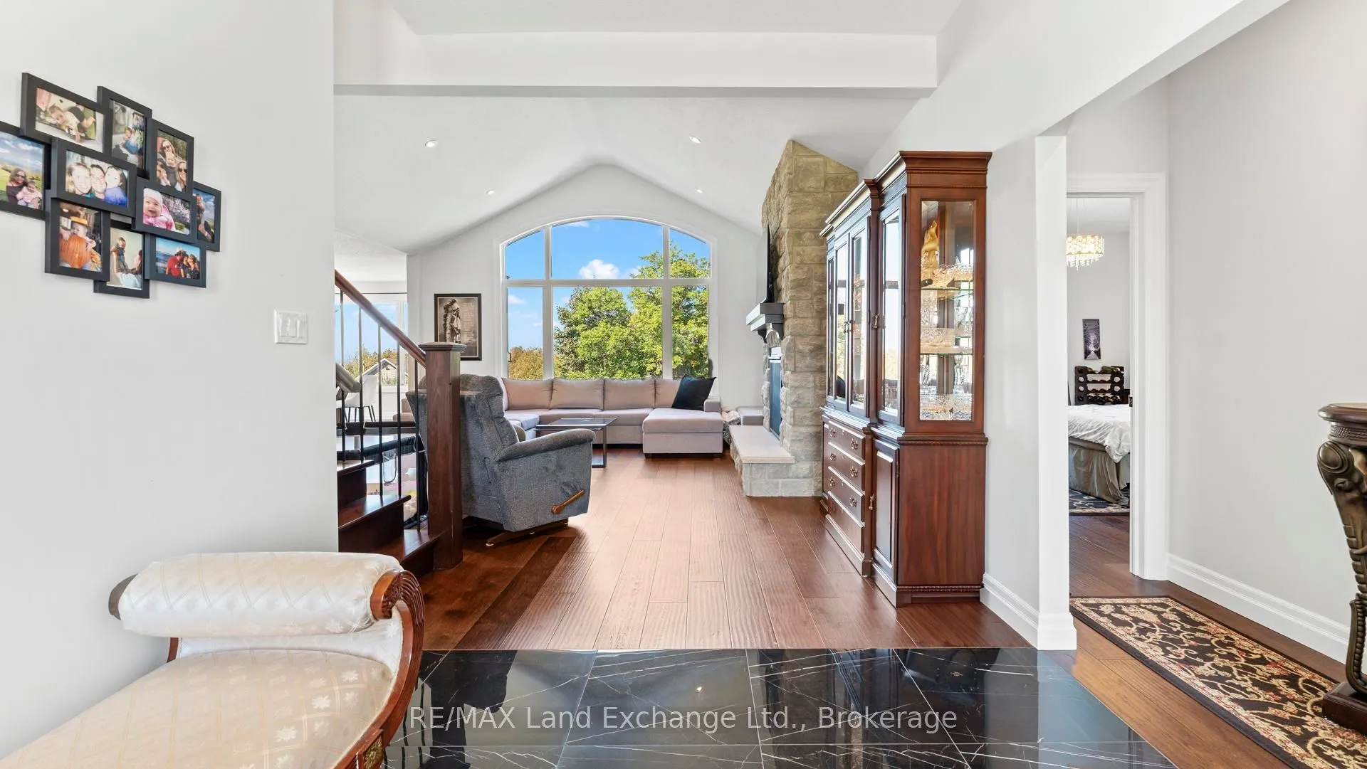 939 Bogdanovic Way