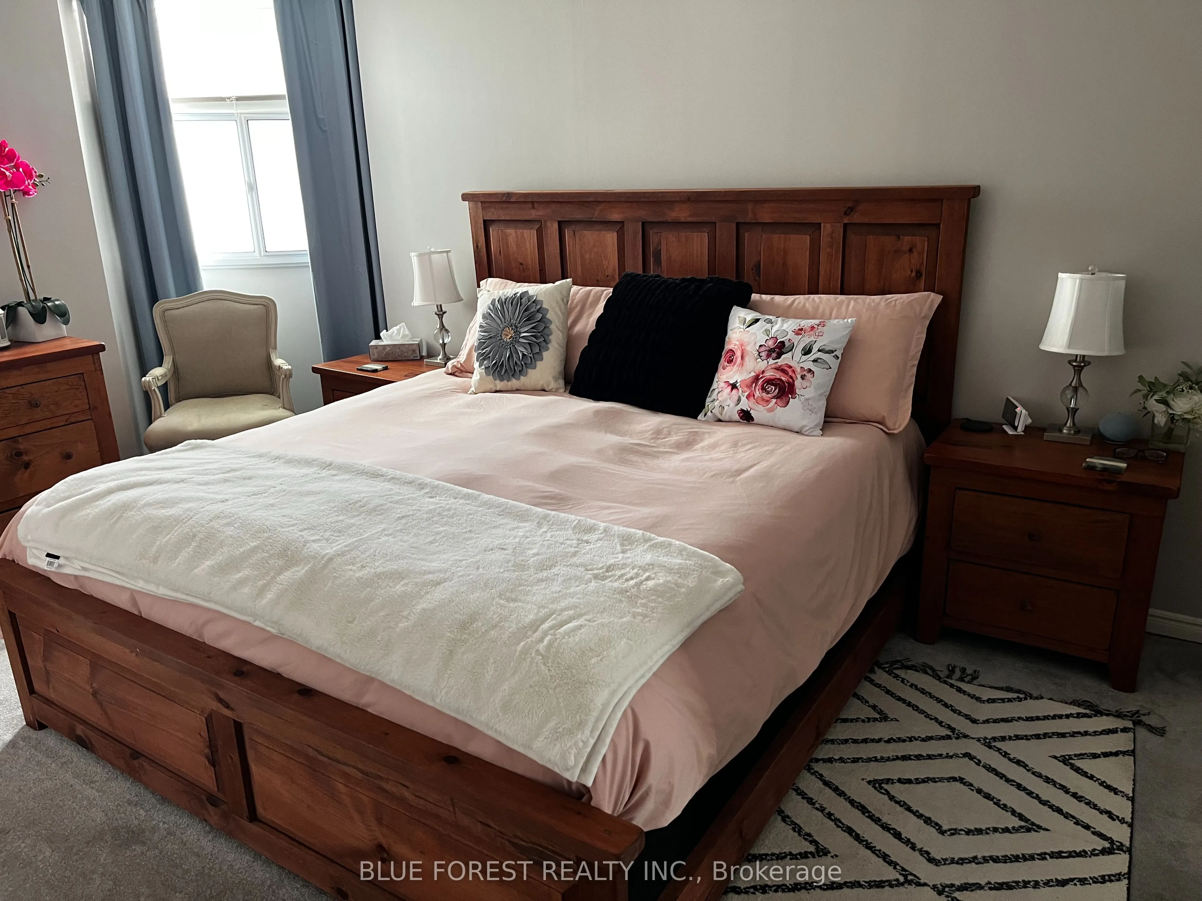 363 Colborne Street, #404