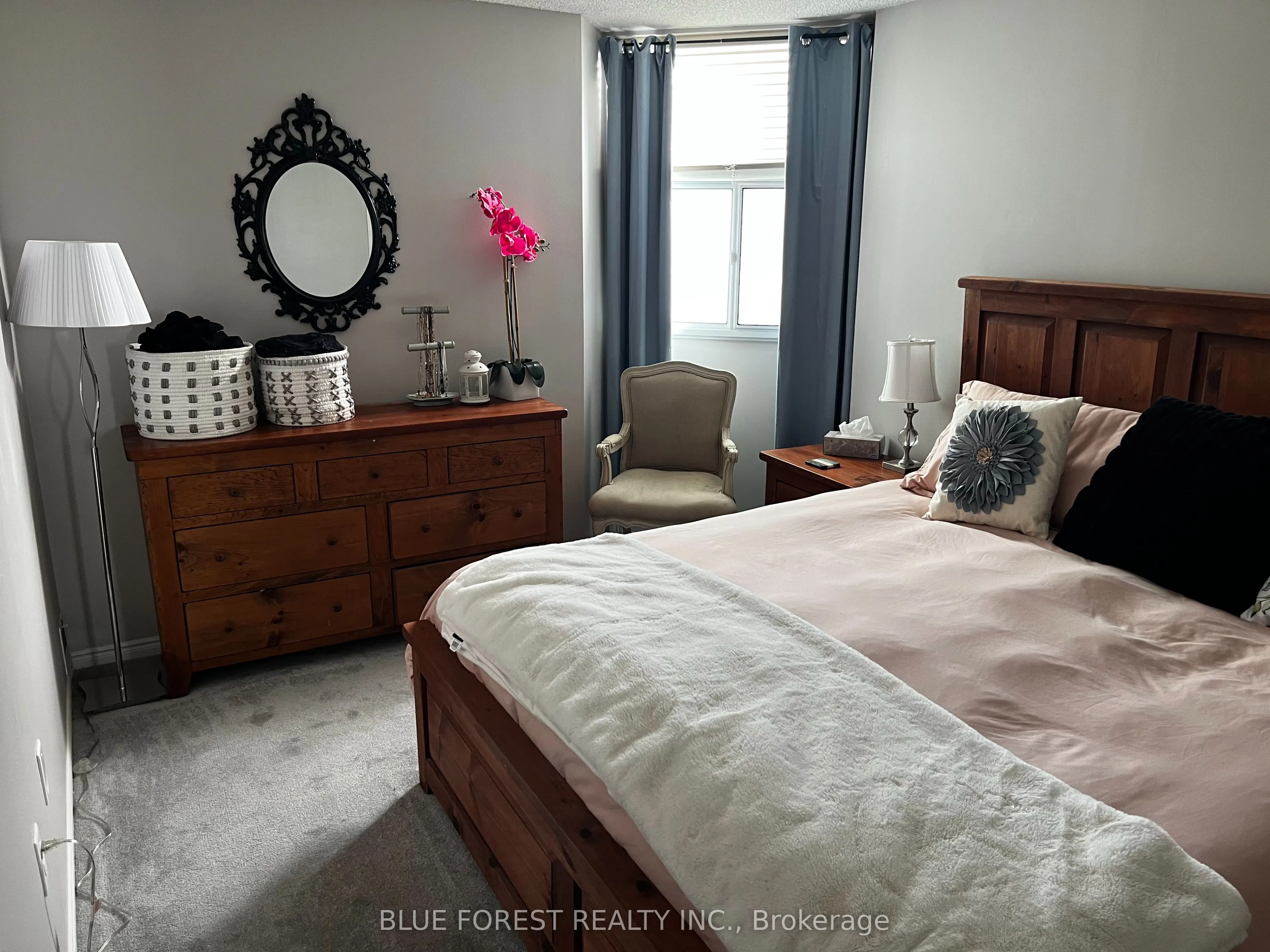 363 Colborne Street, #404