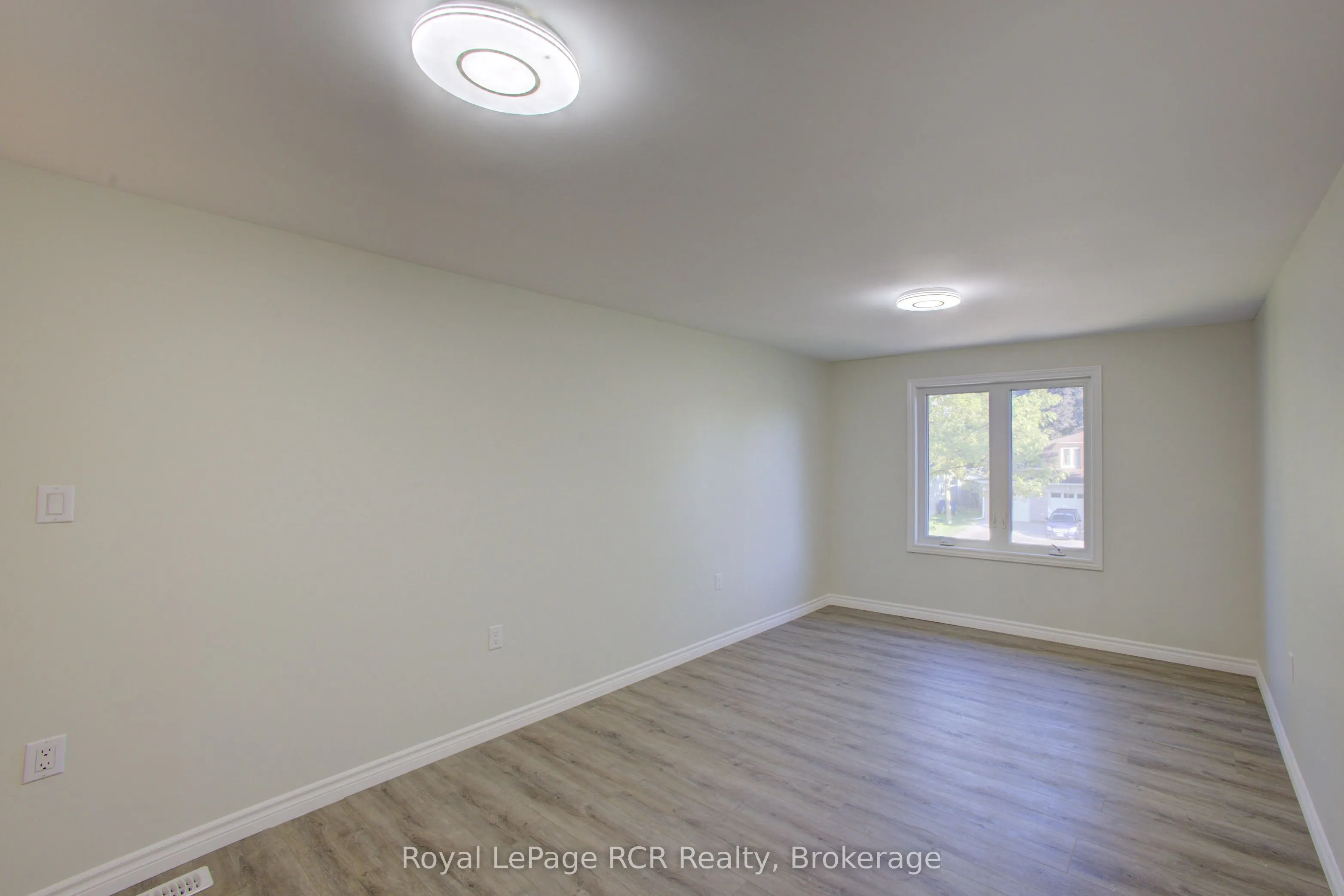 4 Bellefield Crescent