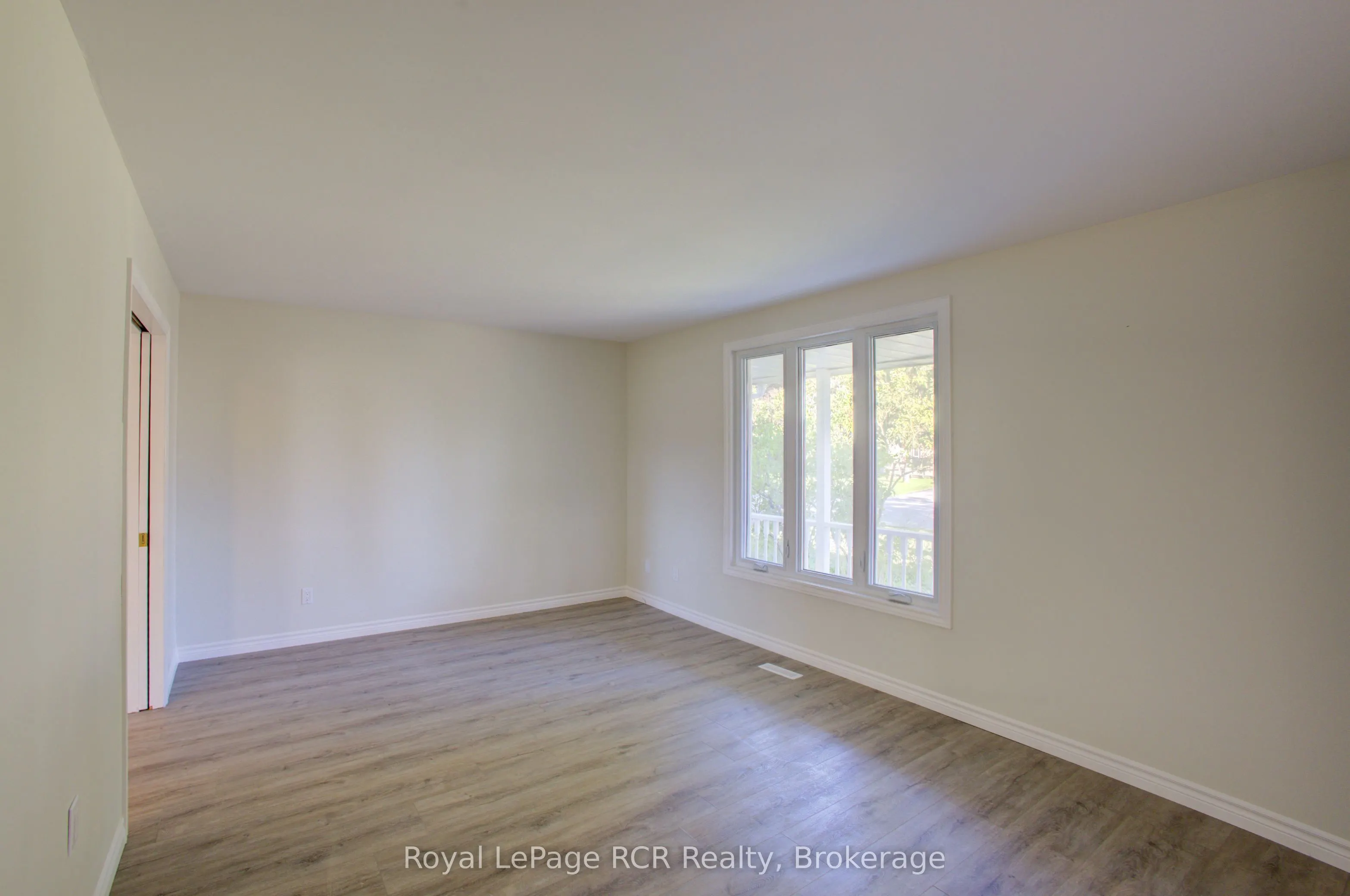 4 Bellefield Crescent