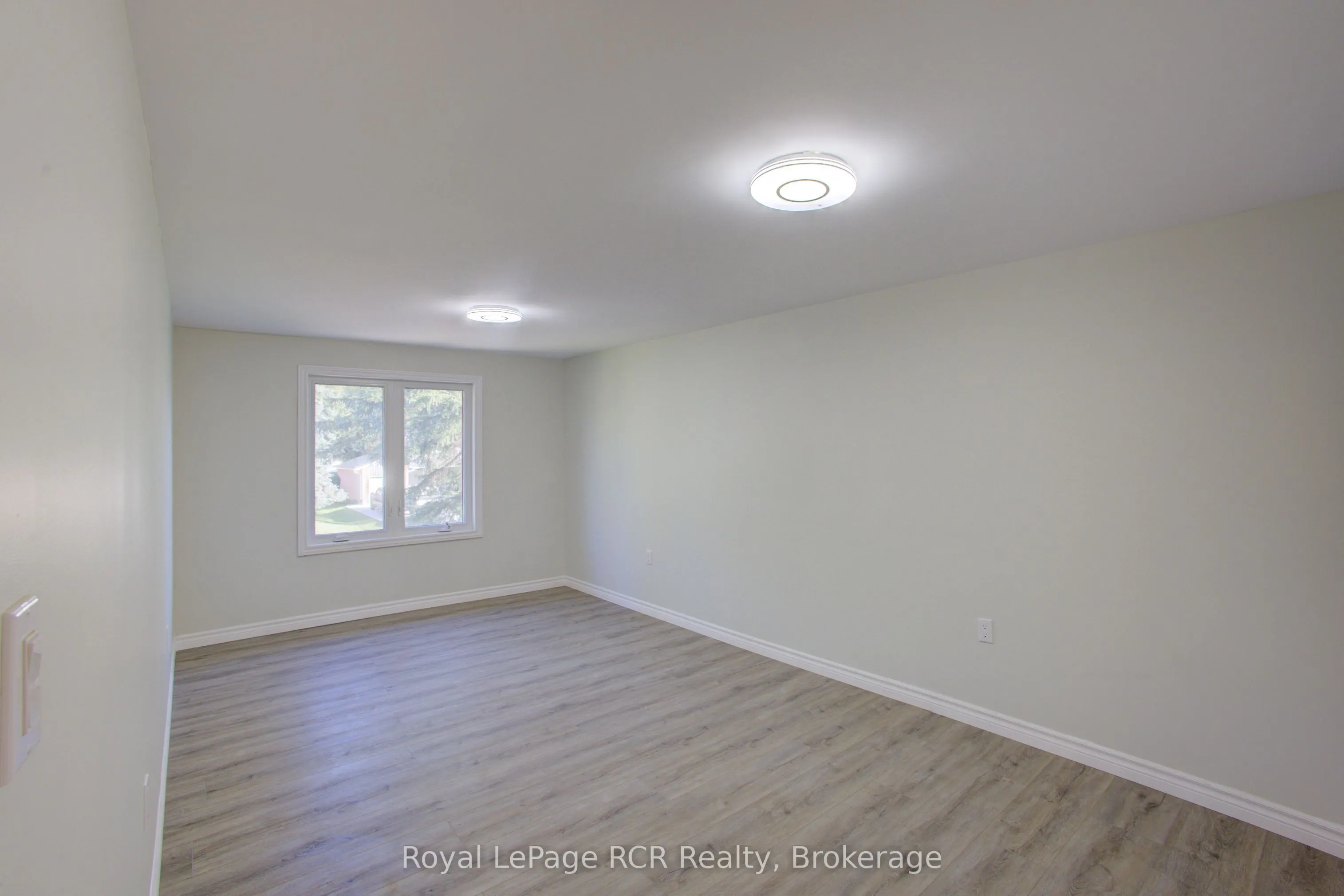 4 Bellefield Crescent